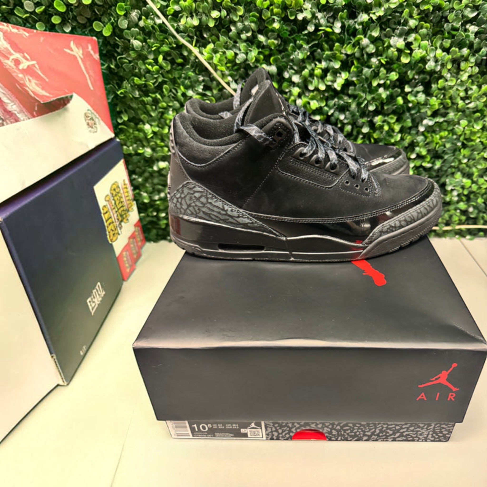Jordan 3 "Black Cat" Size 10.5 Preowned
