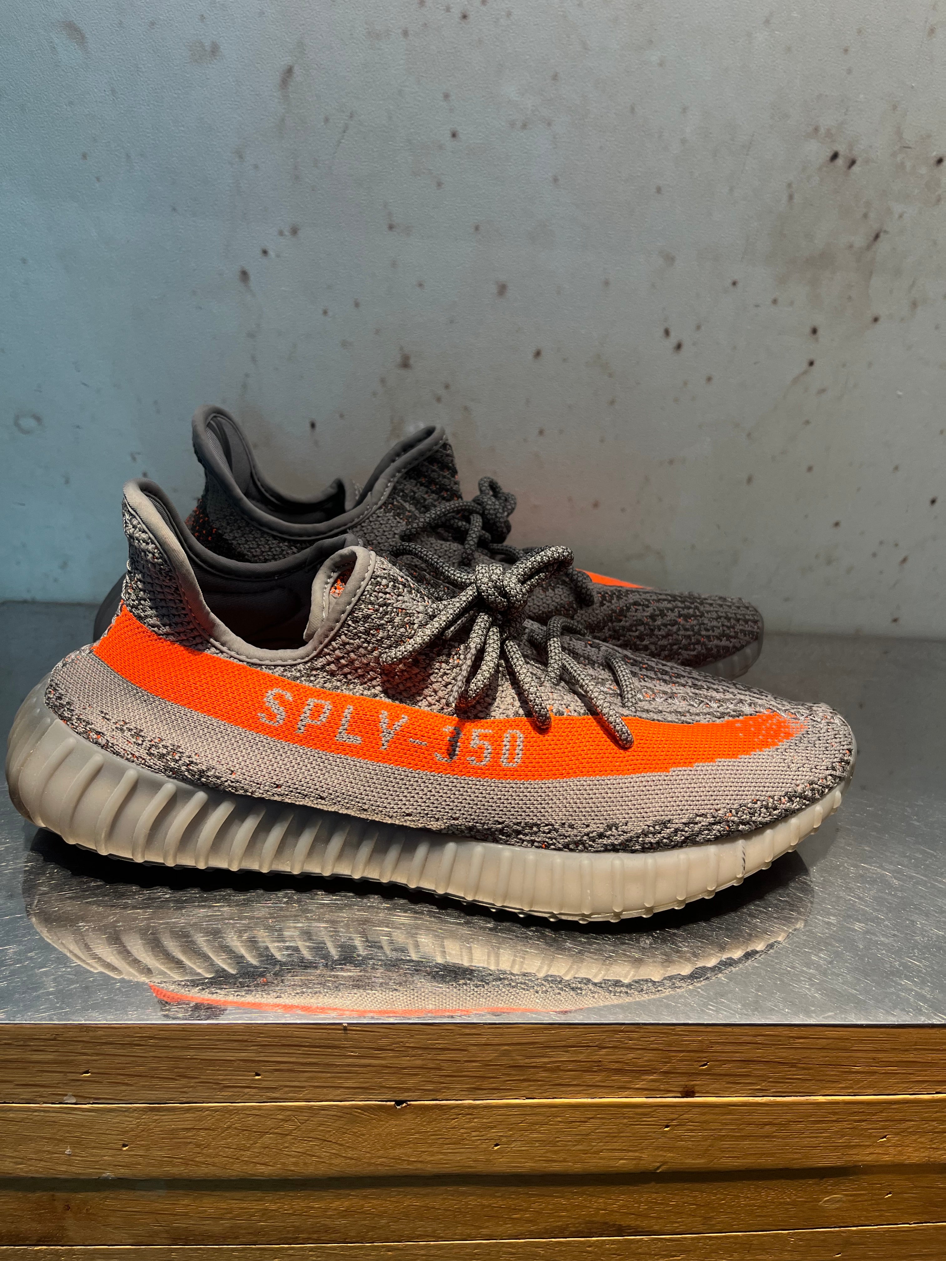Yeezy 350 v2 "Beluga Reflective" Size 14 Preowned