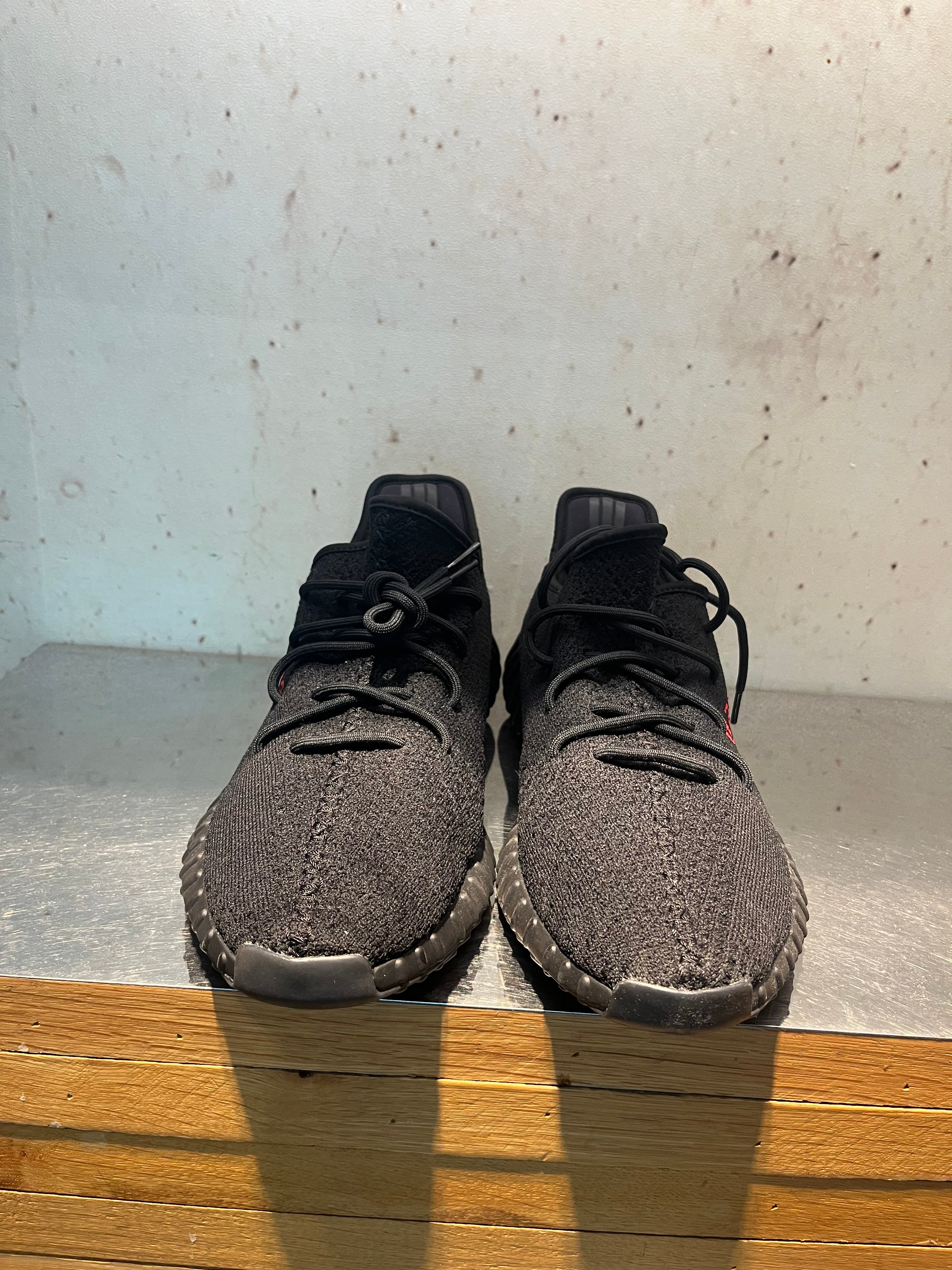 Yeezy 350 Bred v2 "Bred" Size 14 Preowned