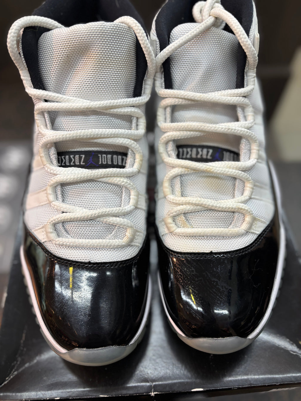 Jordan 11 "Concord" Size 10 Pre Owned