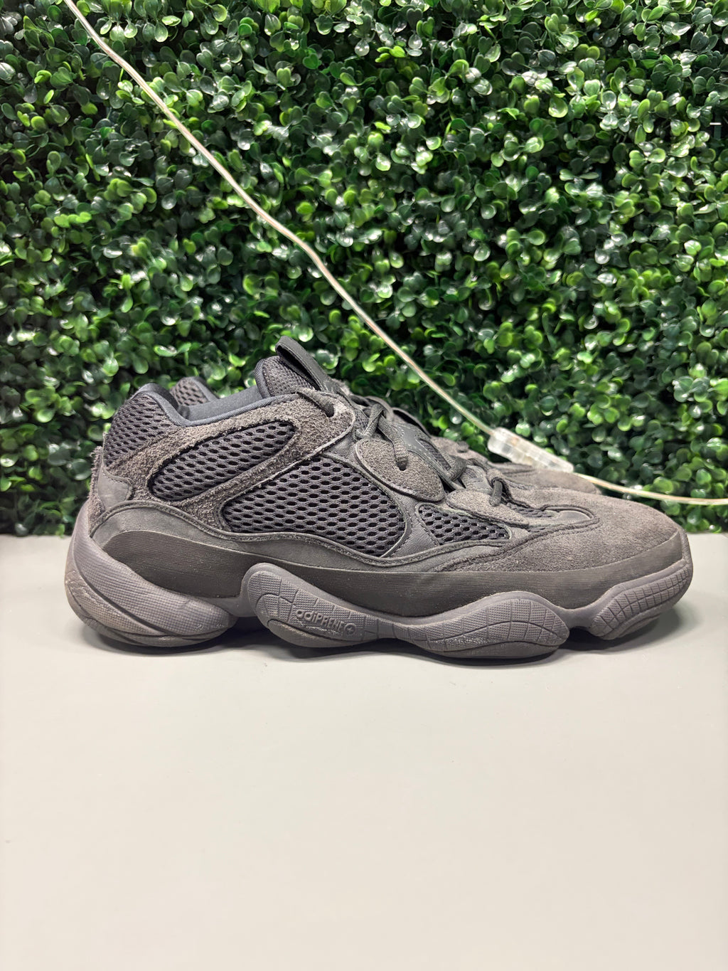 Adidas Yeezy 500 "Utility Black" Size 10.5 Preowned