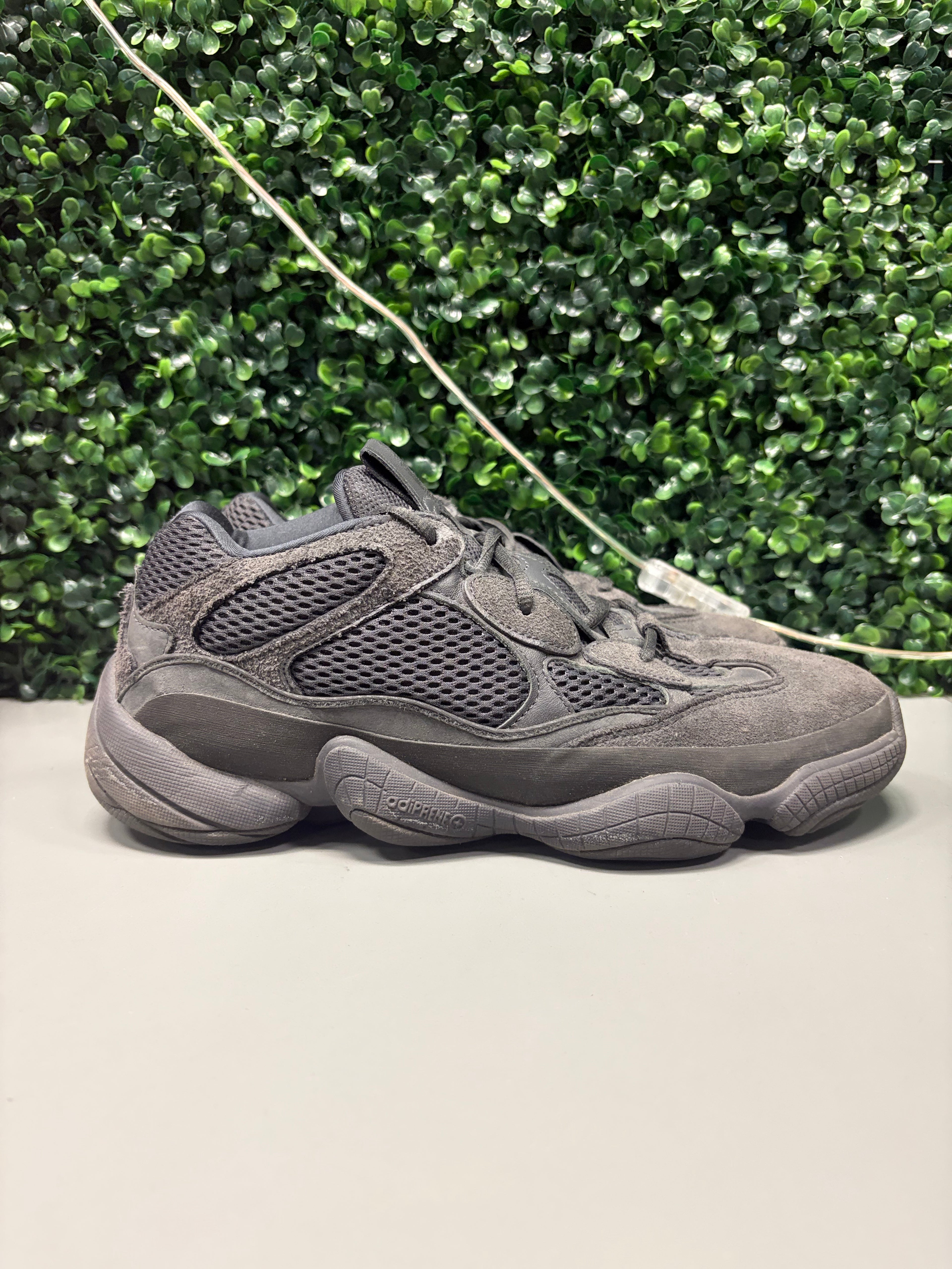 Adidas Yeezy 500 "Utility Black" Size 10.5 Preowned