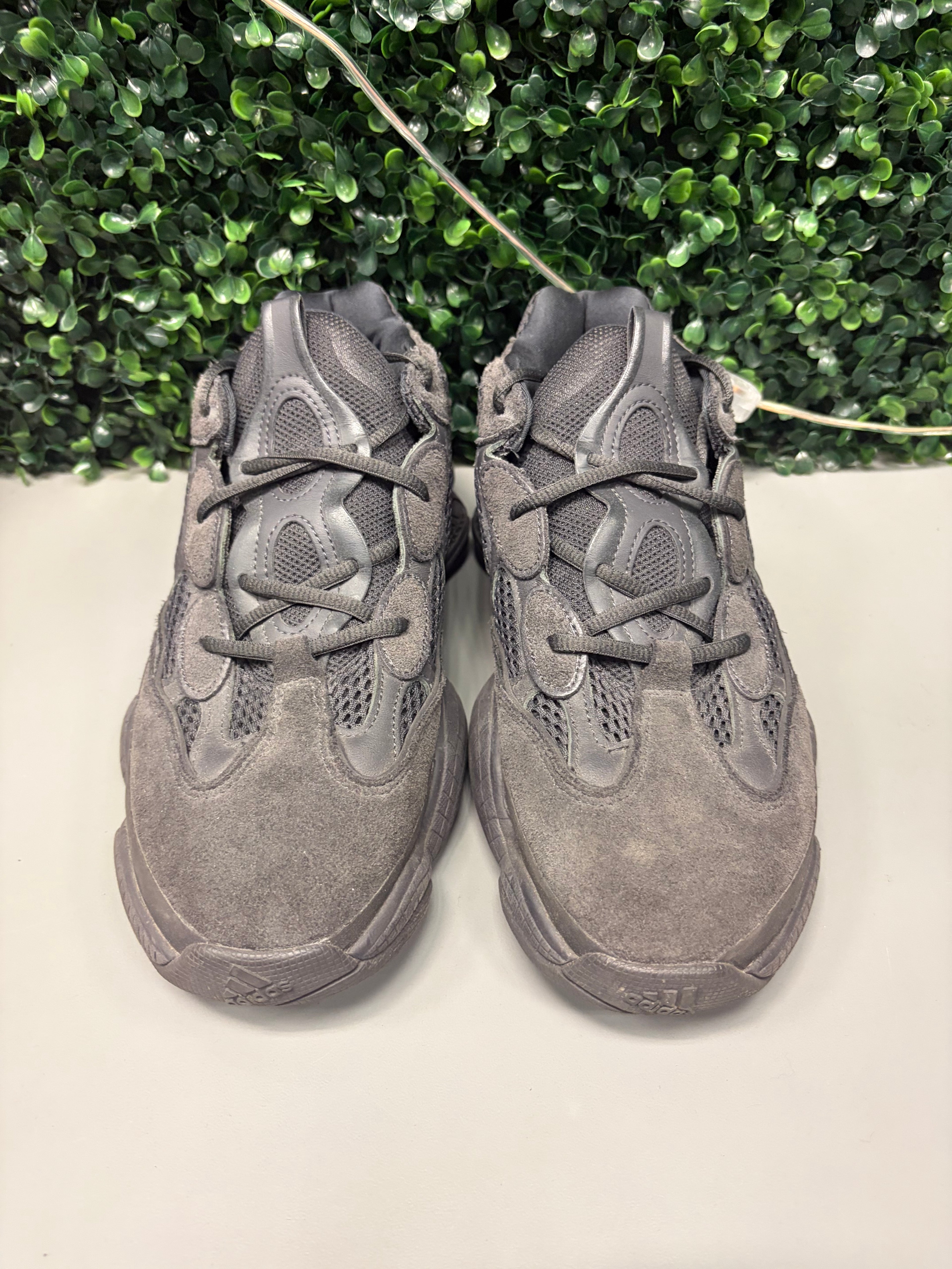 Adidas Yeezy 500 "Utility Black" Size 10.5 Preowned