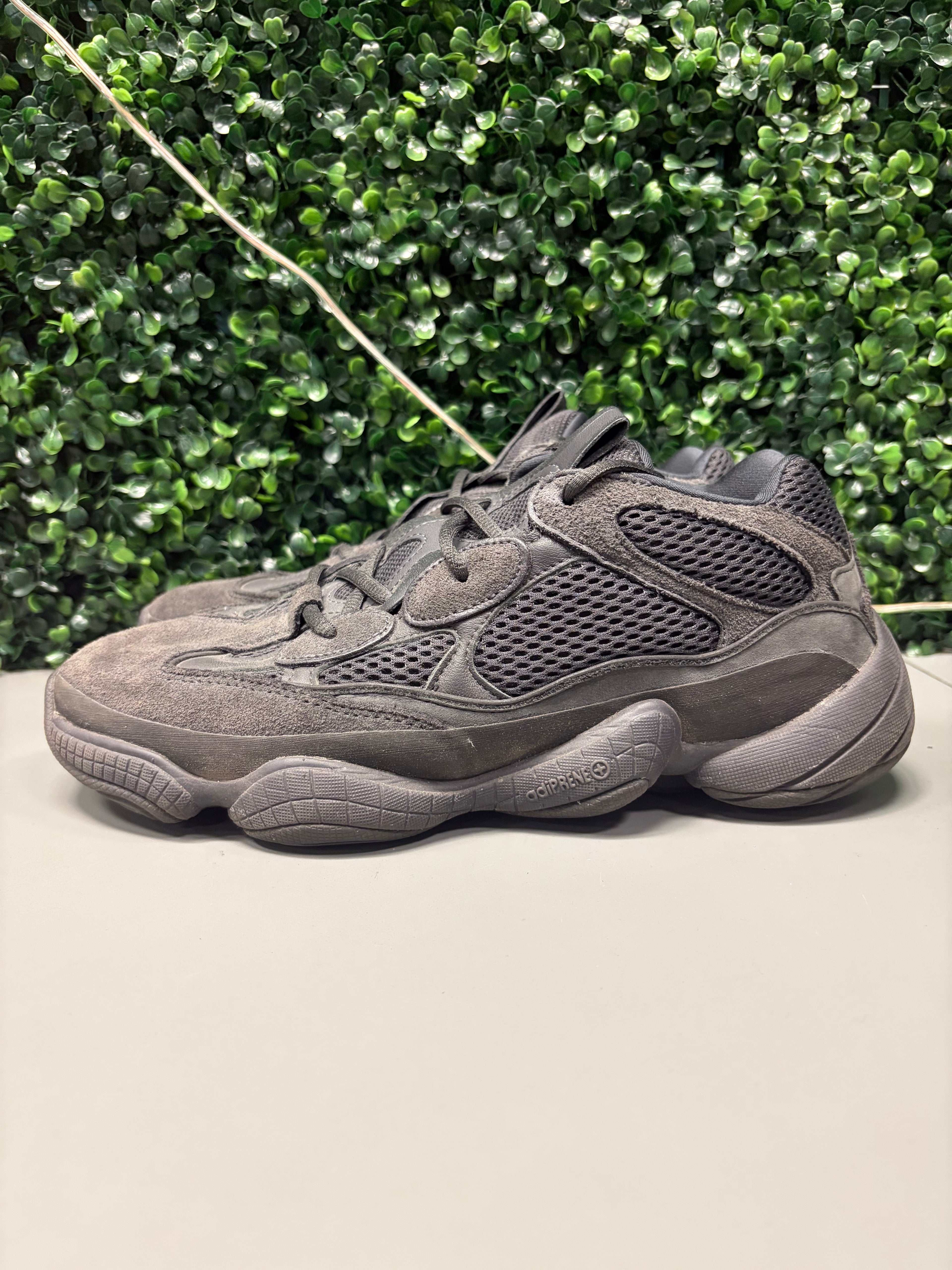 Adidas Yeezy 500 "Utility Black" Size 10.5 Preowned