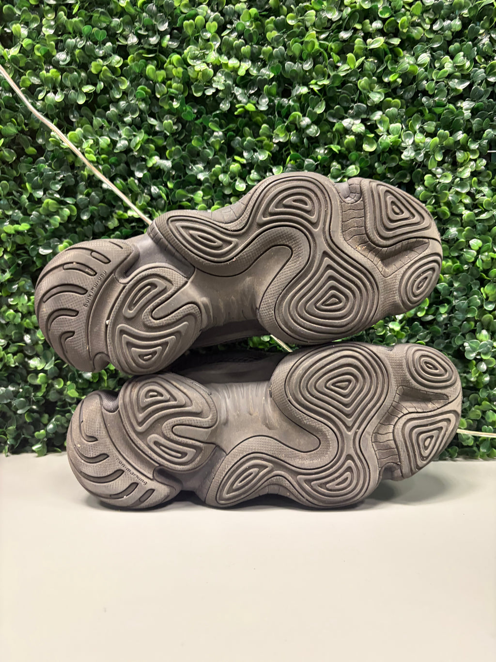 Adidas Yeezy 500 "Utility Black" Size 10.5 Preowned