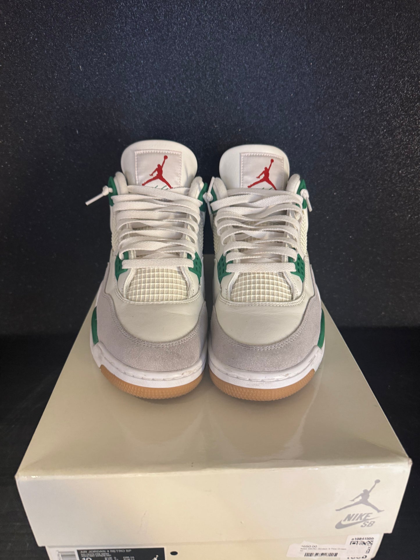 Jordan 4 'Pine Green' Size 10 Preowned with box
