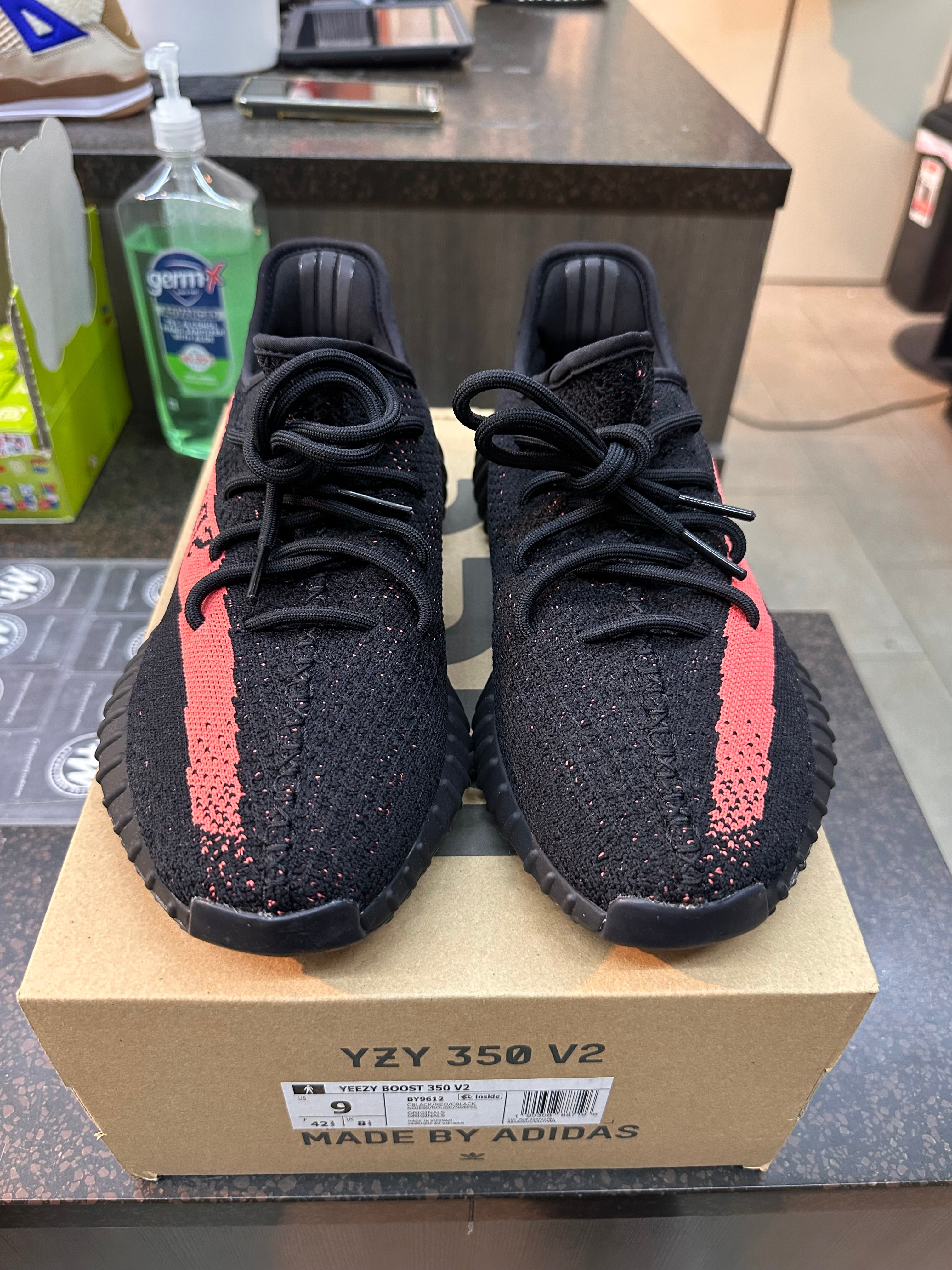 Yeezy 350 "Core Black and Red" Preowned