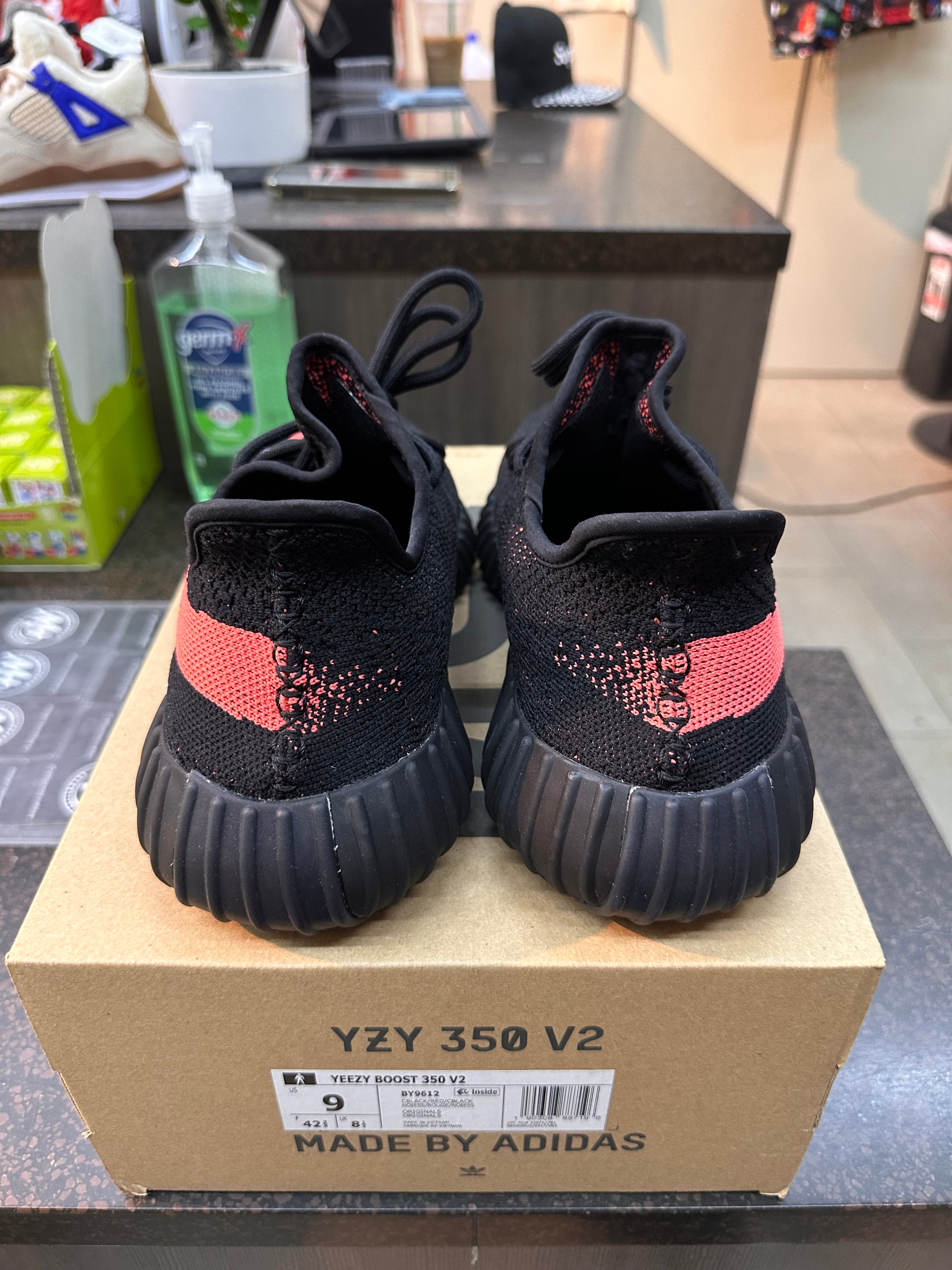 Yeezy 350 "Core Black and Red" Preowned