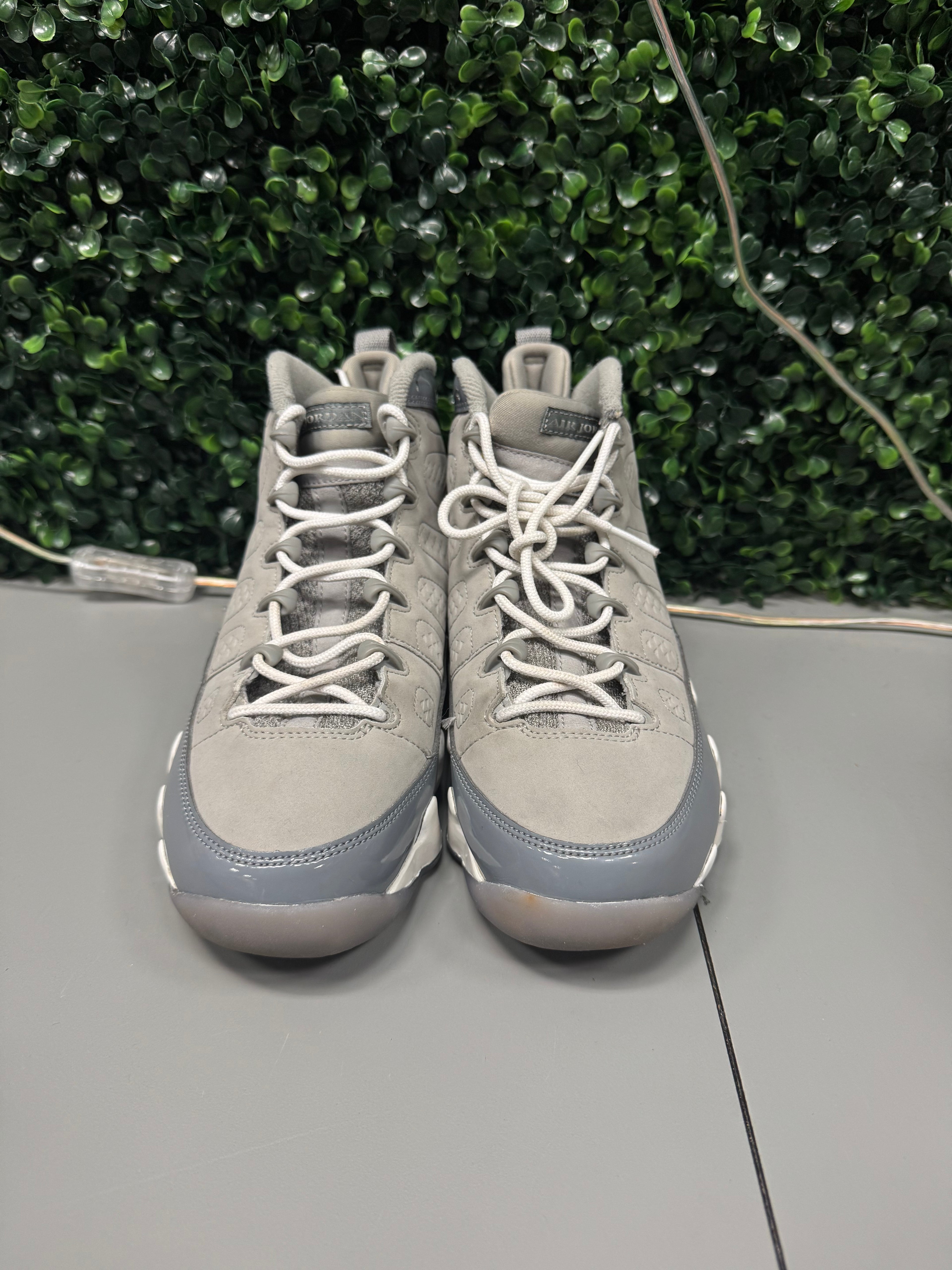 Jordan 9 Retro Cool Grey (2025) Size 6Y Preowned