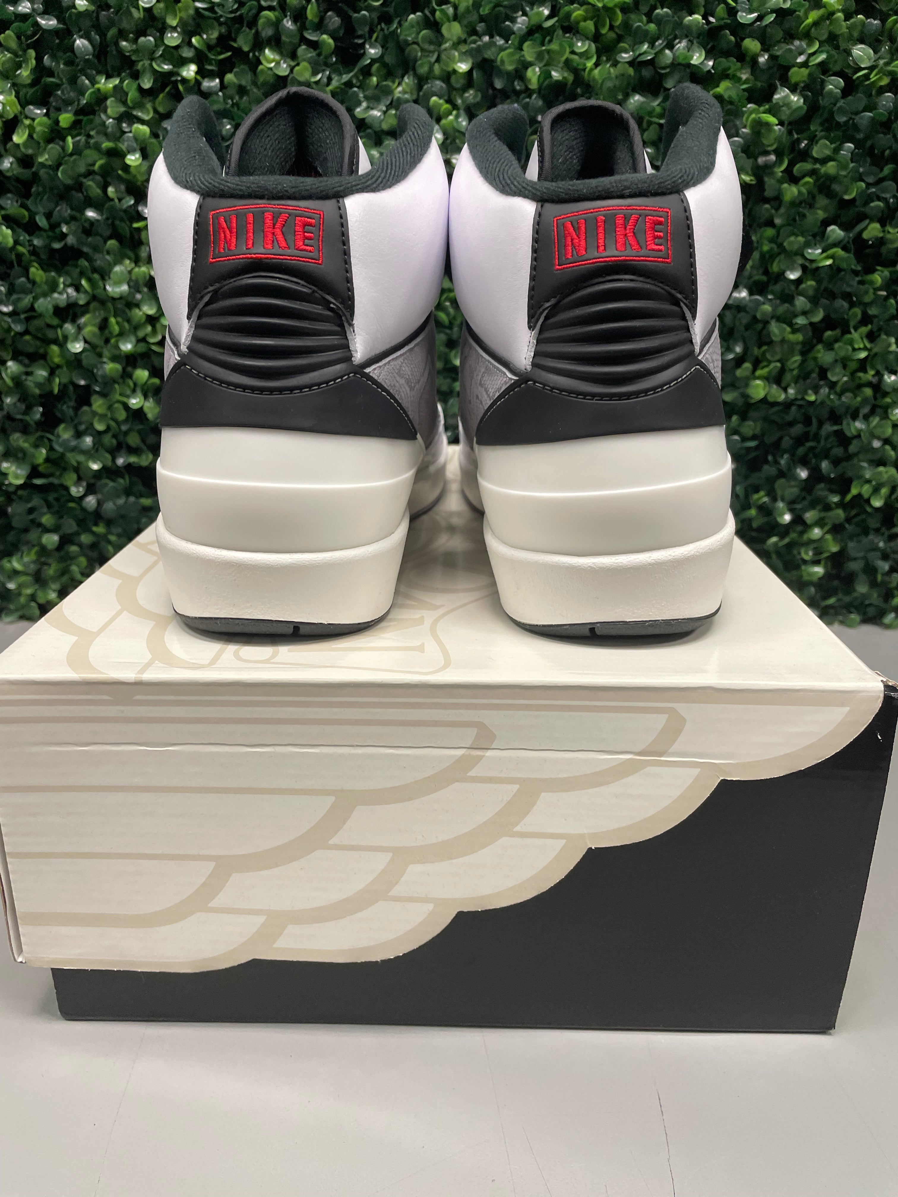 Jordan 2 Retro "Python" Size 13 Preowned