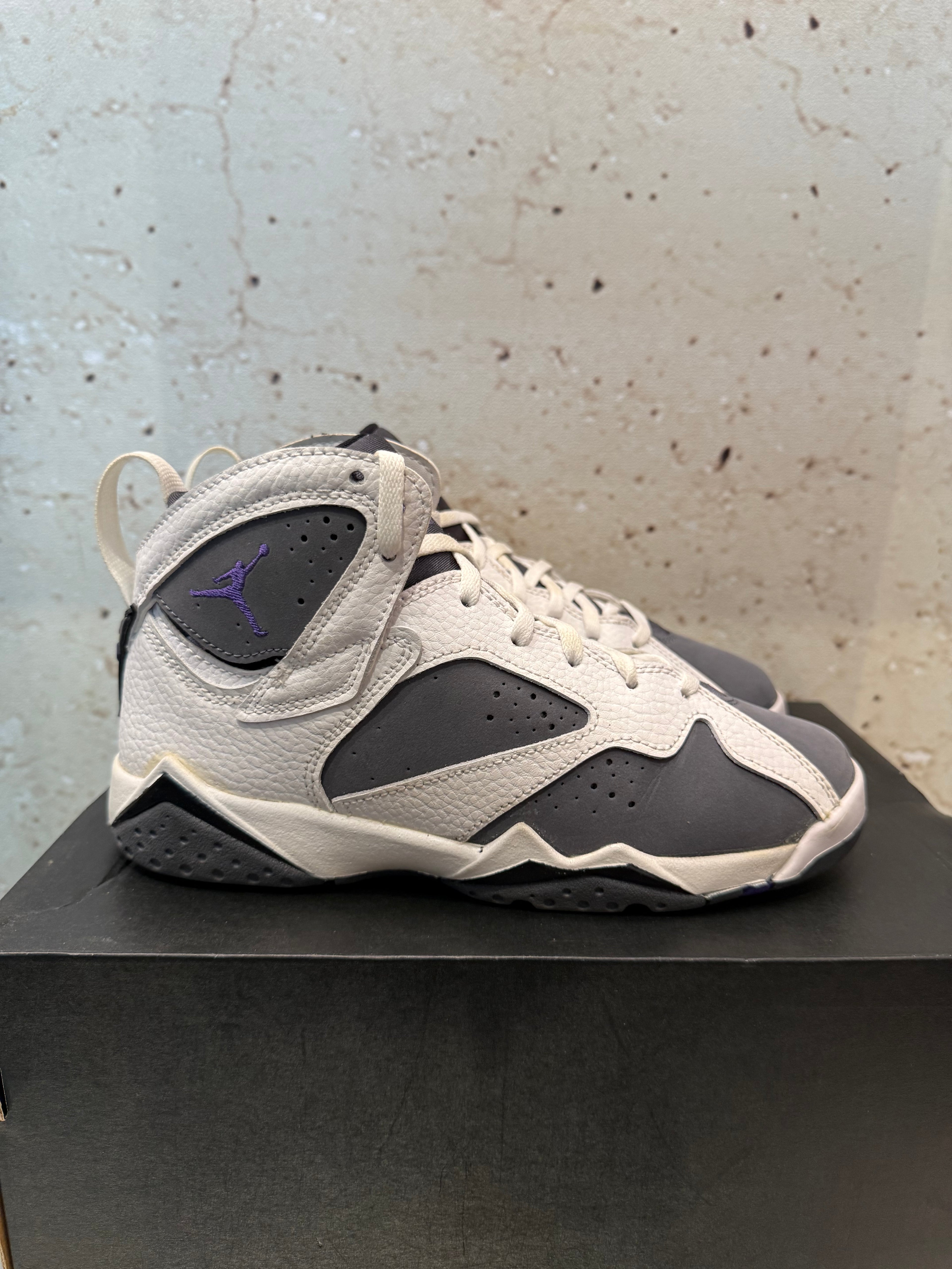 Jordan 7 "Flint" Size 4.5Y Preowned