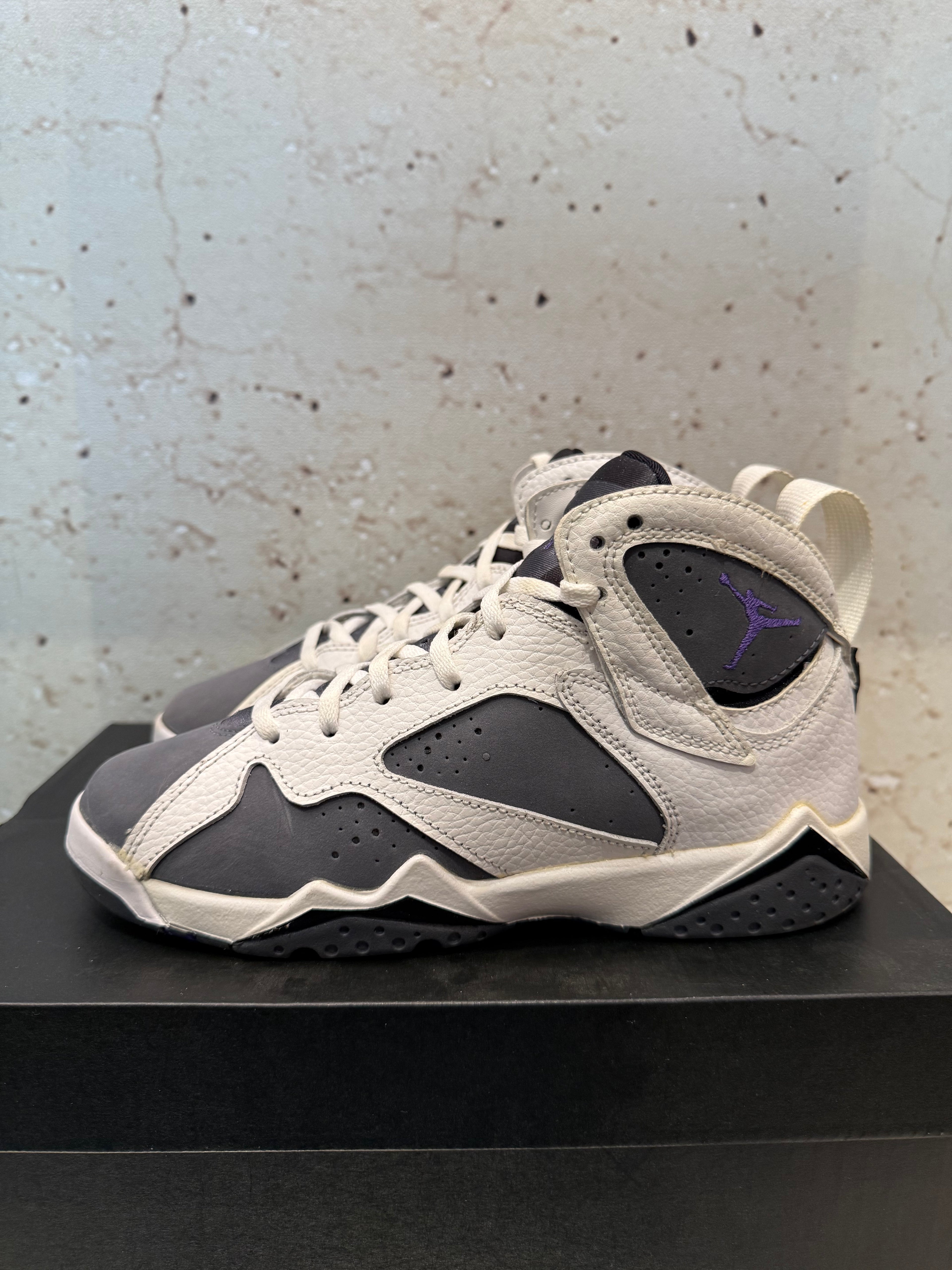 Jordan 7 "Flint" Size 4.5Y Preowned
