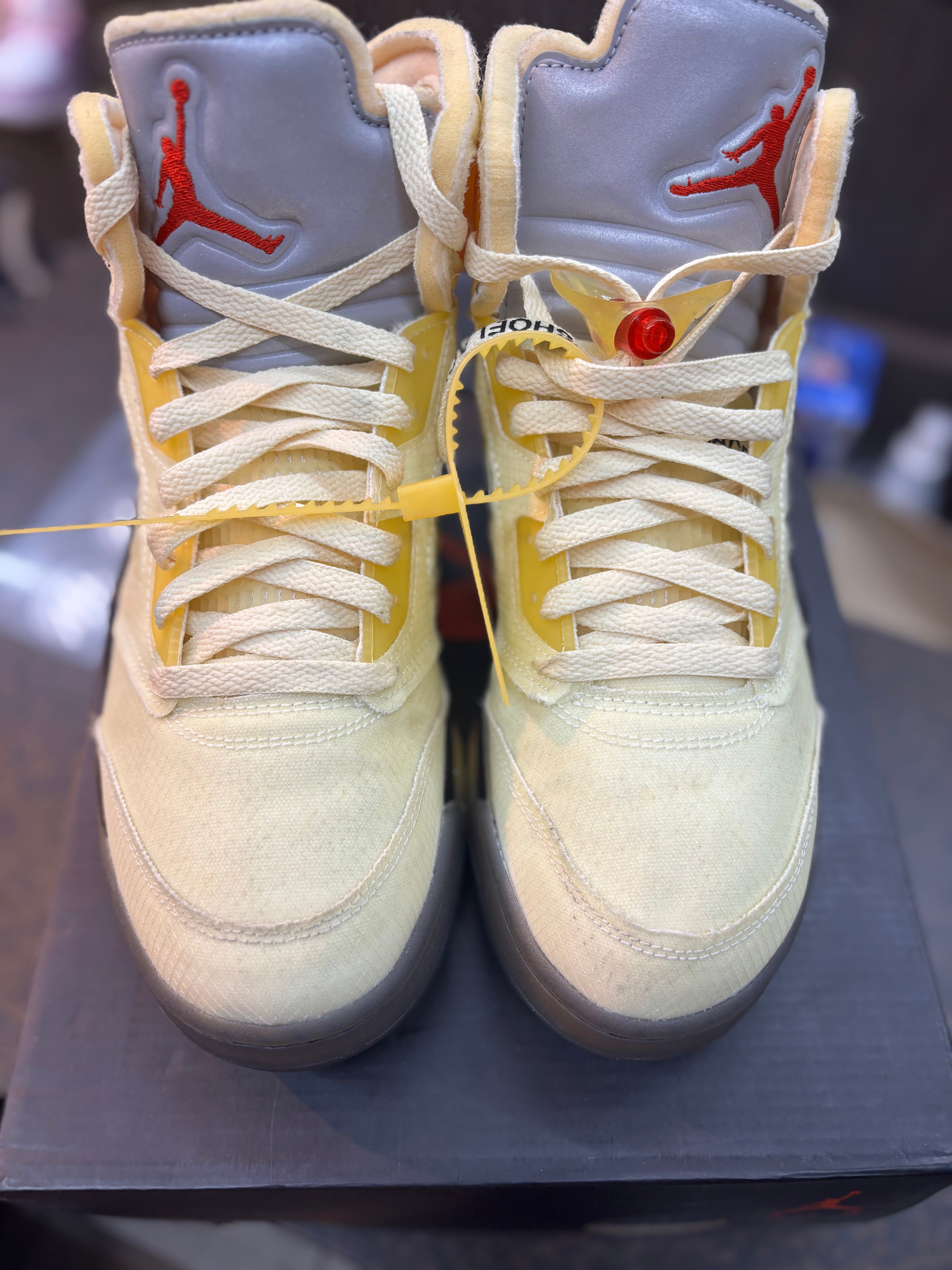 Jordan 5 x Off White "Sail" Size 9 Pre Owned