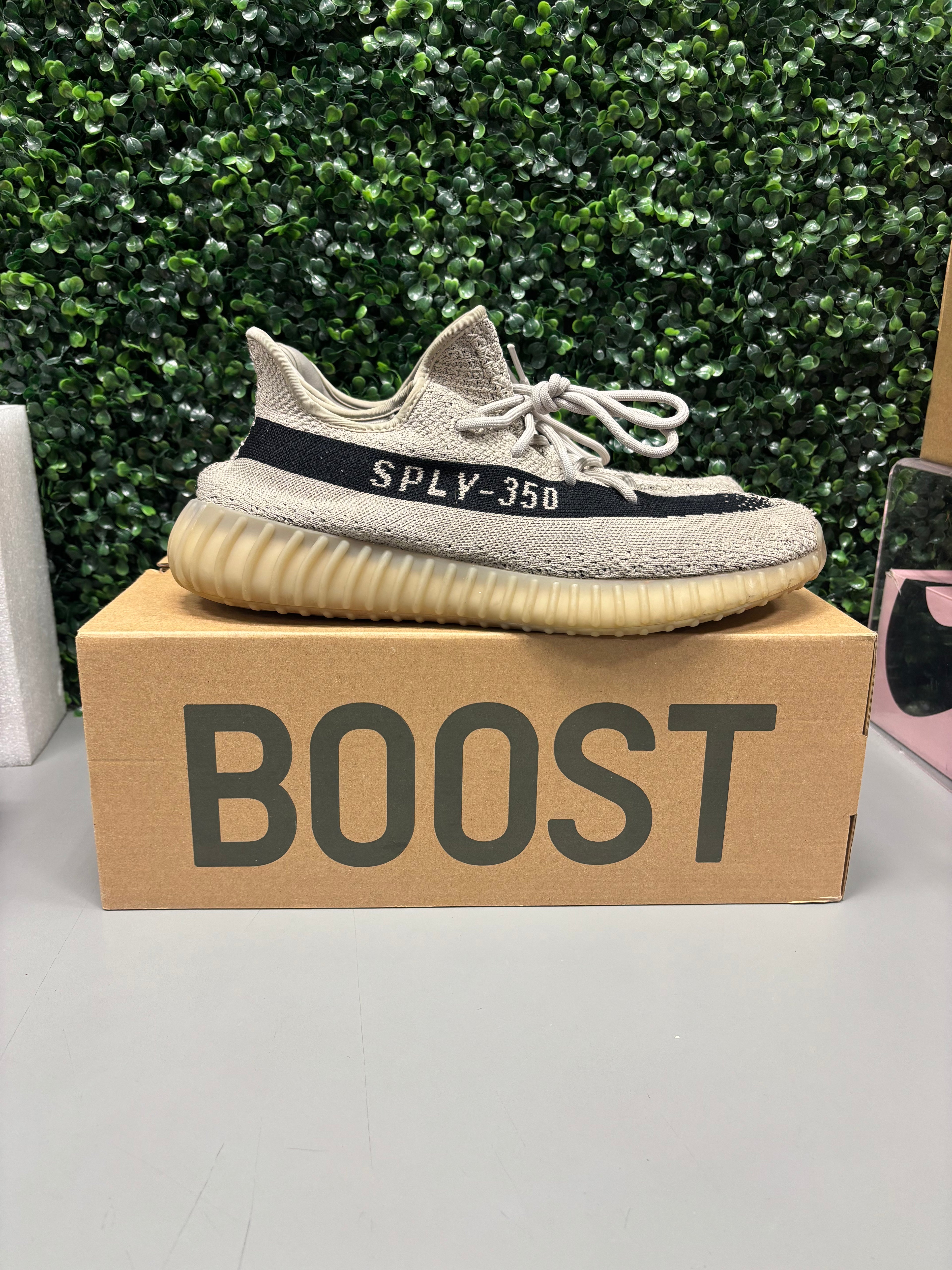 Adidas Yeezy 350 V2 "Granite" Size 13.5 Preowned