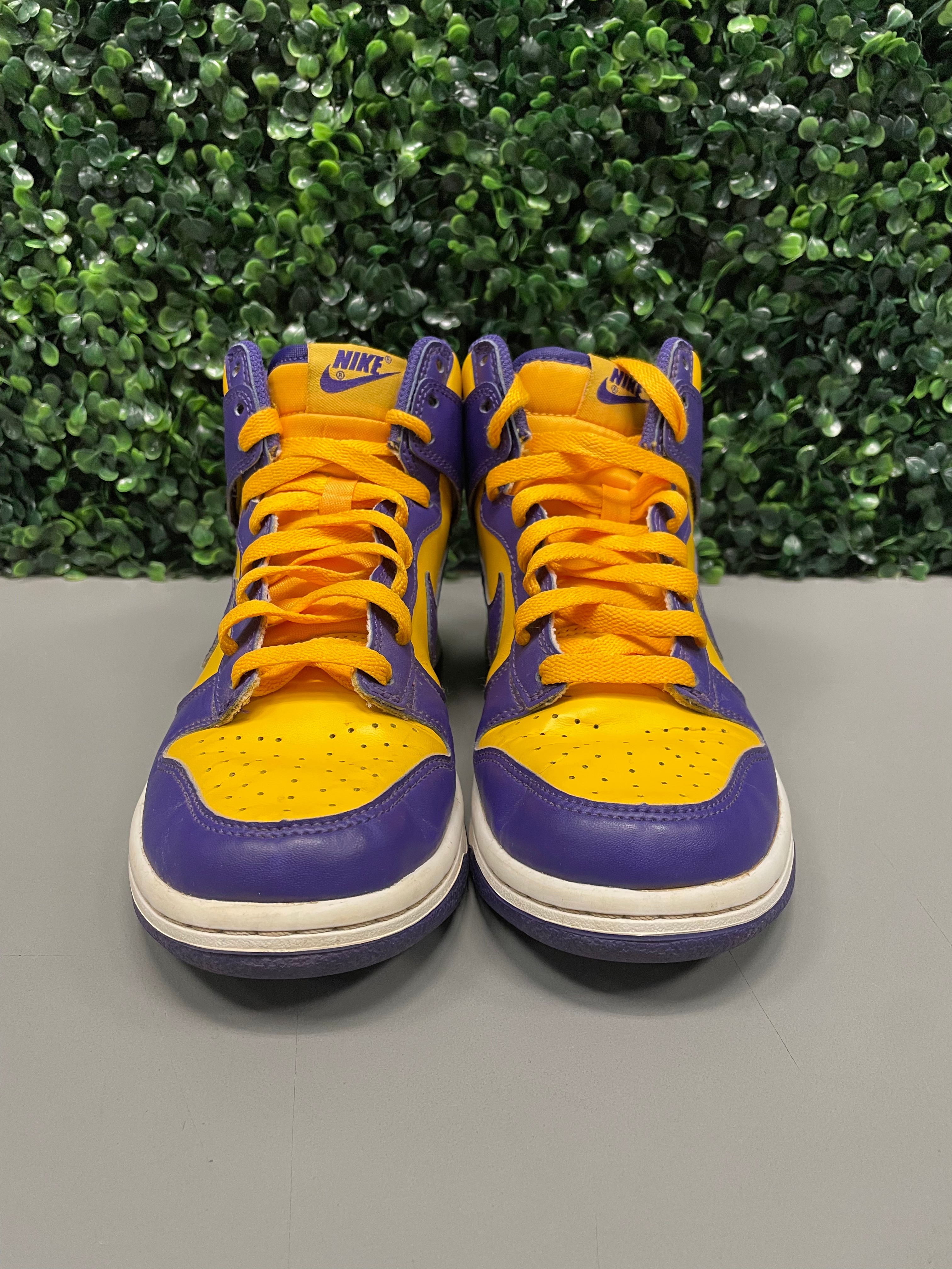 Nike Dunk High Lakers (GS) Size 5Y Preowned No Box