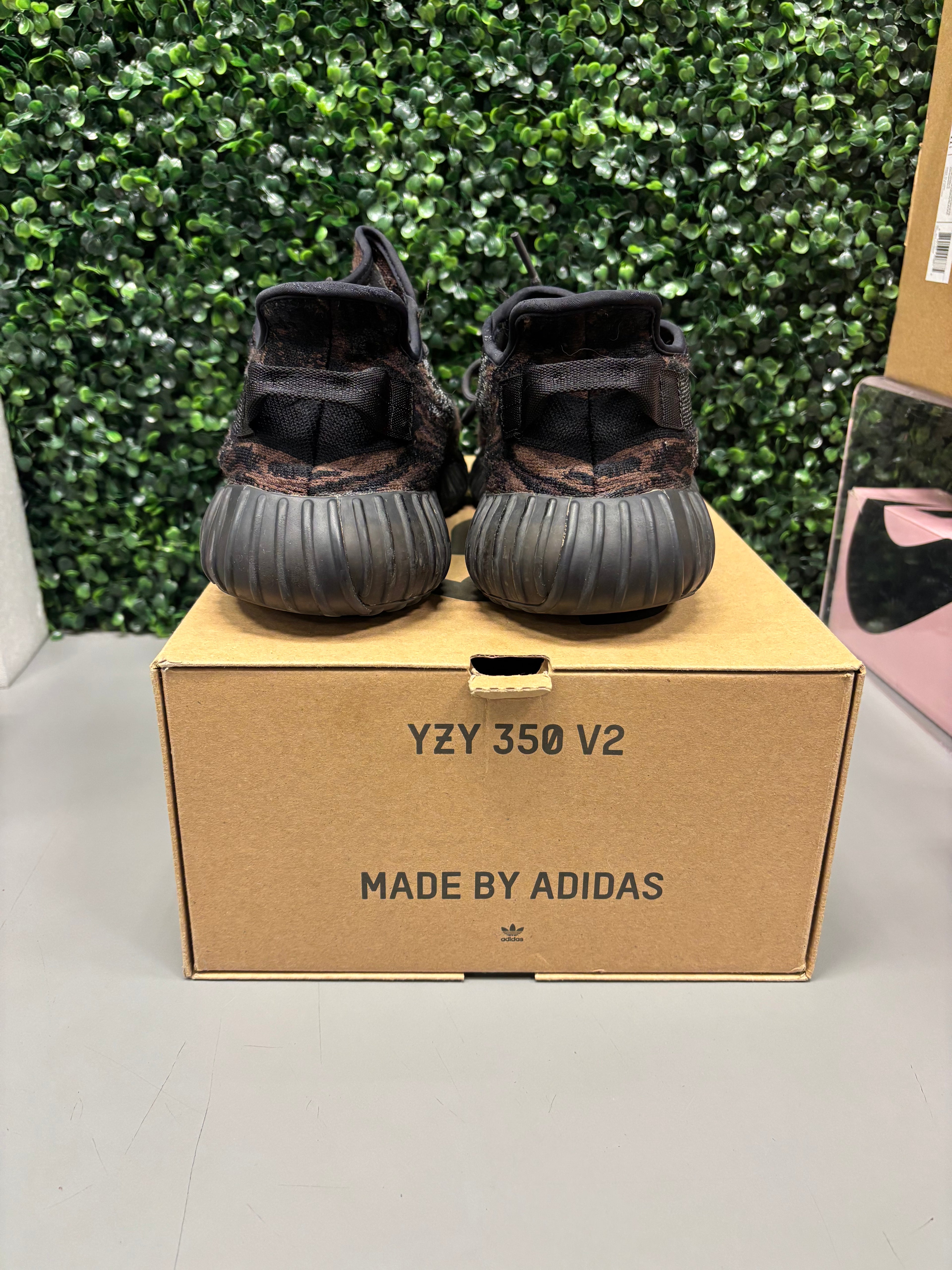 adidas Yeezy Boost 350 V2 "MX Rock" size 13.5 preowned