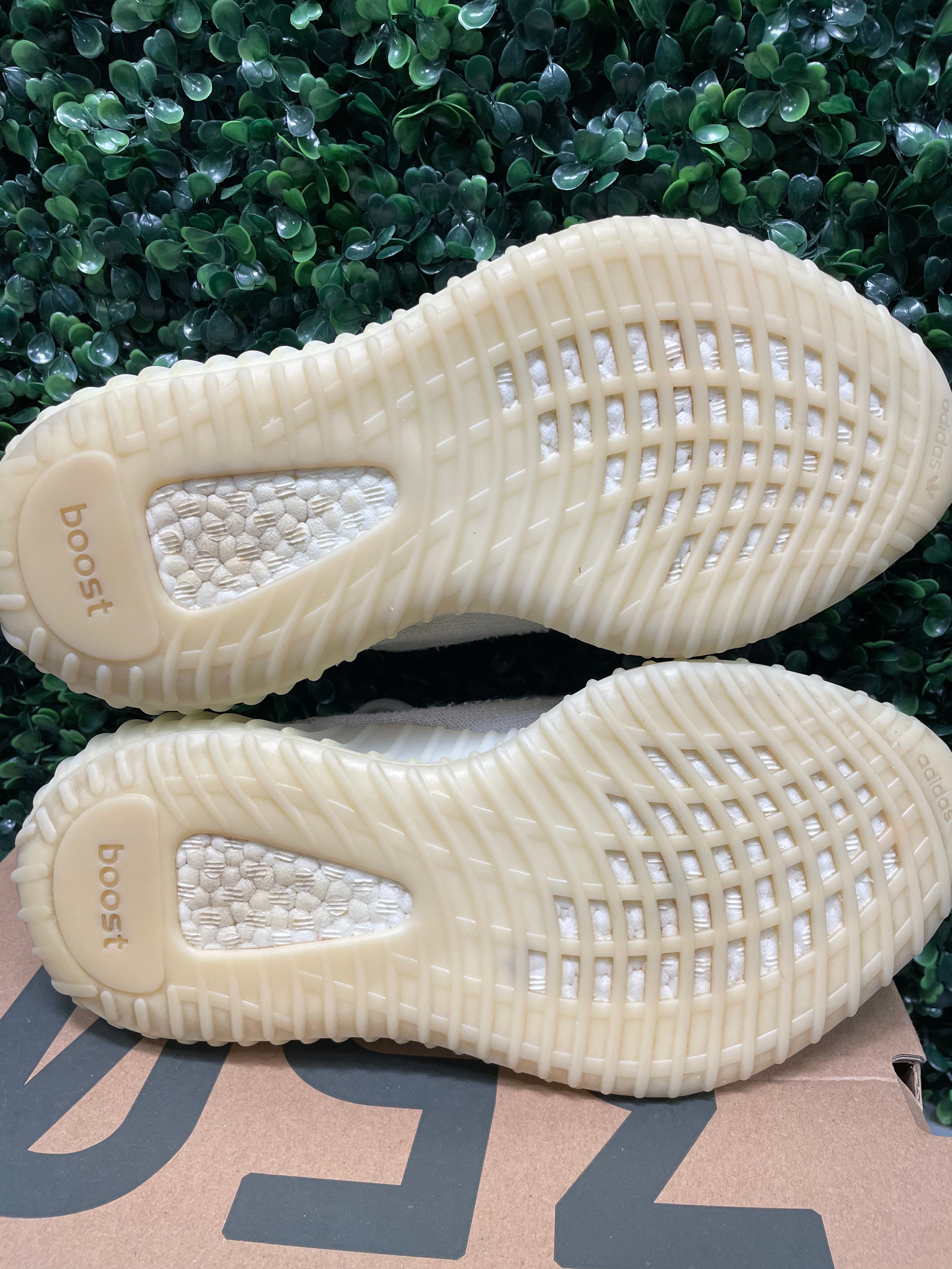 Yeezy Boost 350 V2 Bone Size 7 Preowned