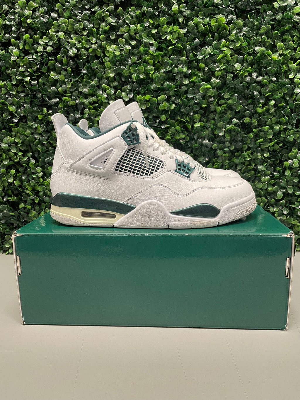 Jordan 4 Retro Oxidized Green Size 9 Preowned