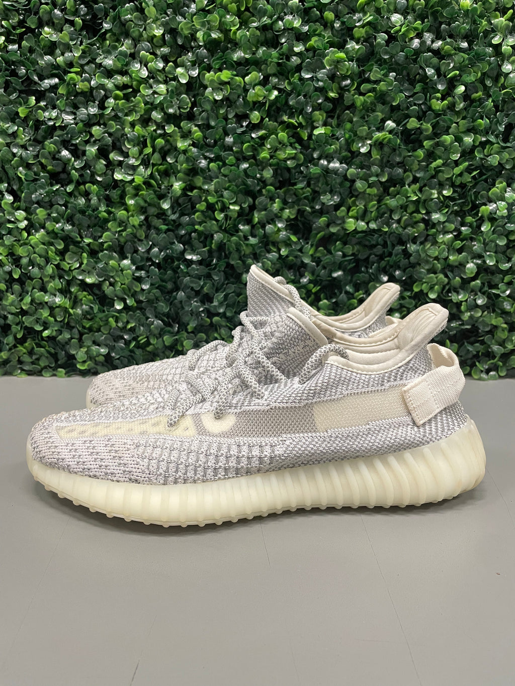 Yeezy Boost 350 V2 Static (Non-Reflective) Size 8 Preowned No Box