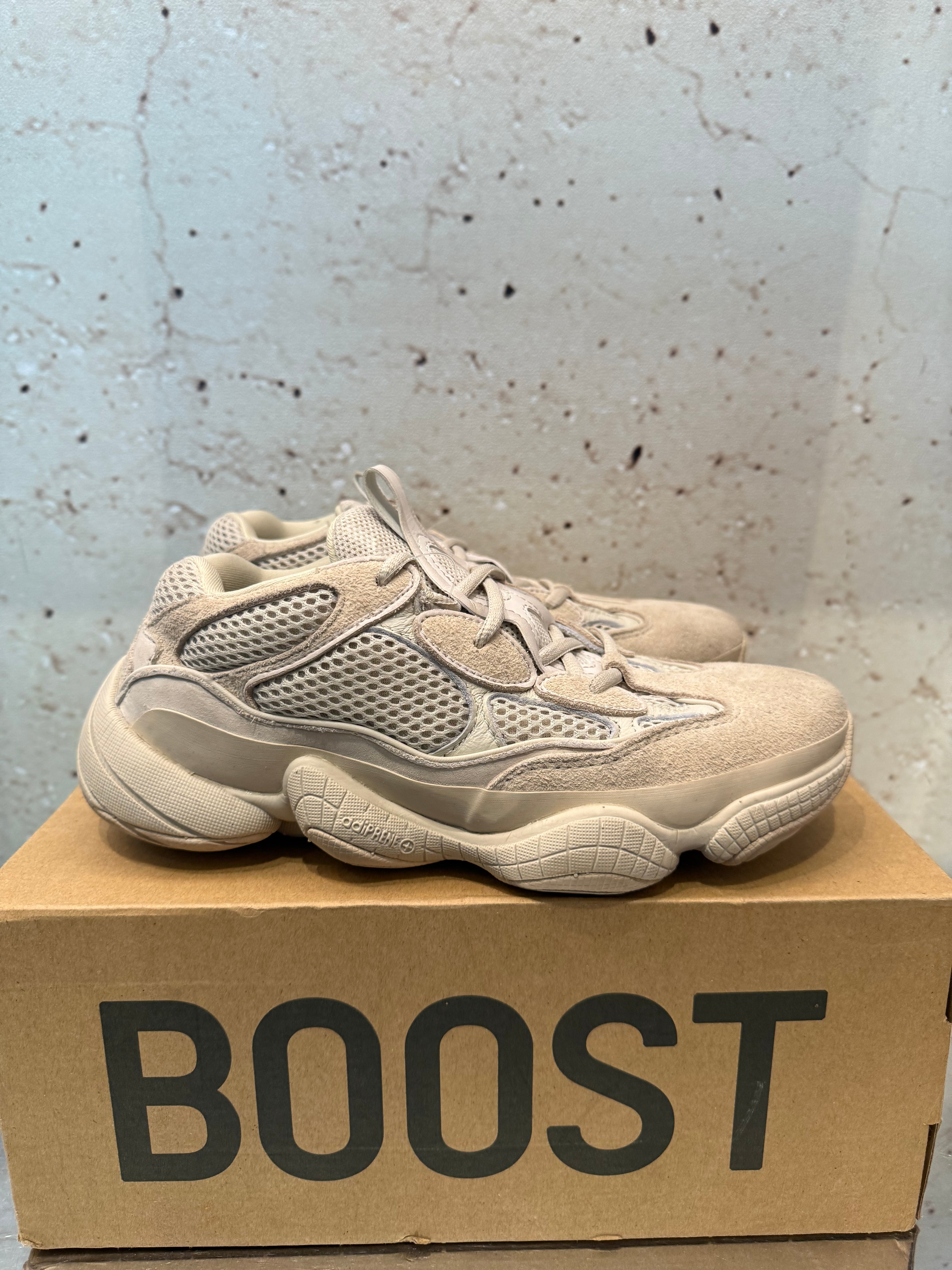 Yeezy 500 "Blush" Size 6 Preowned