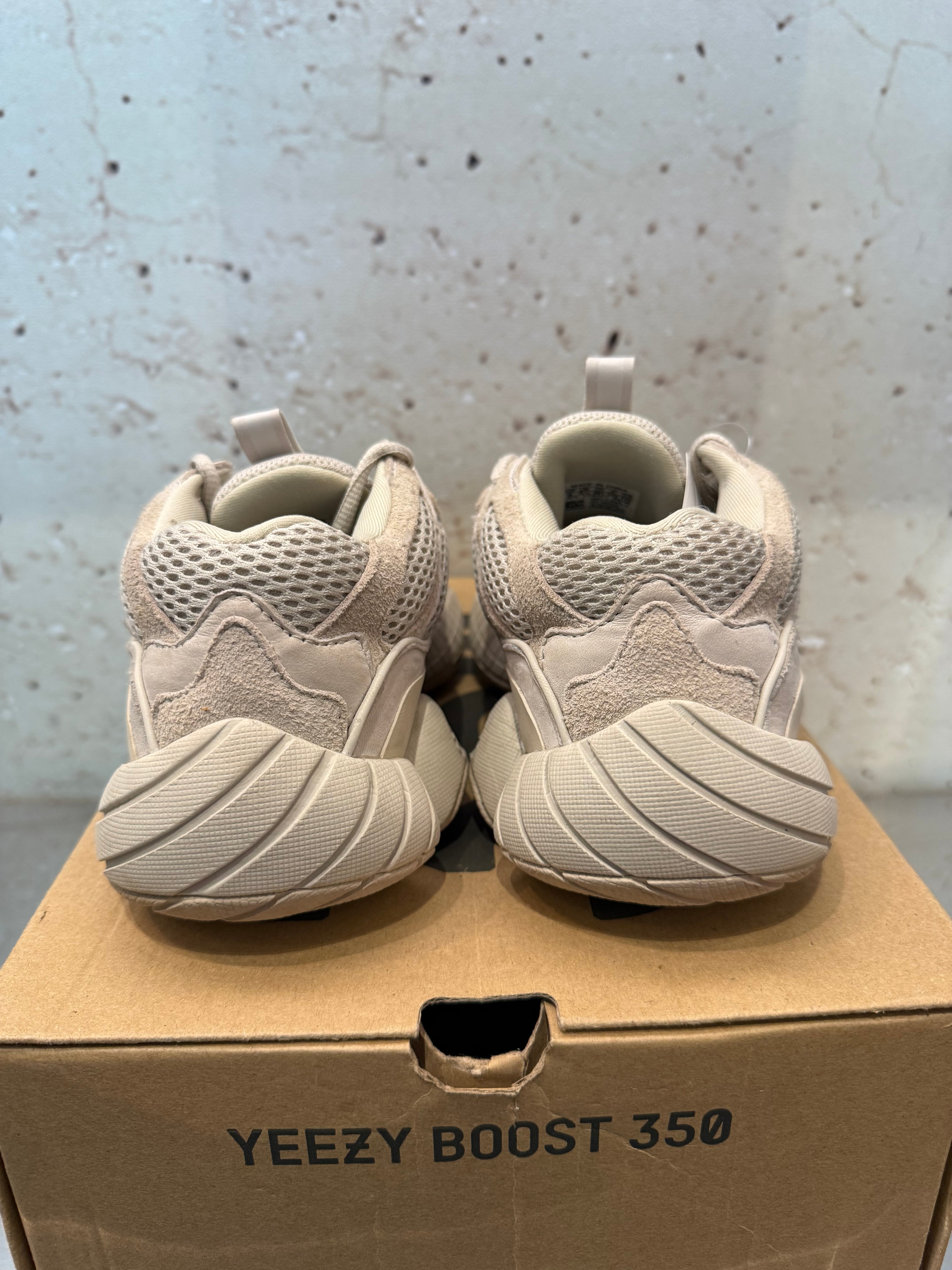 Yeezy 500 "Blush" Size 6 Preowned