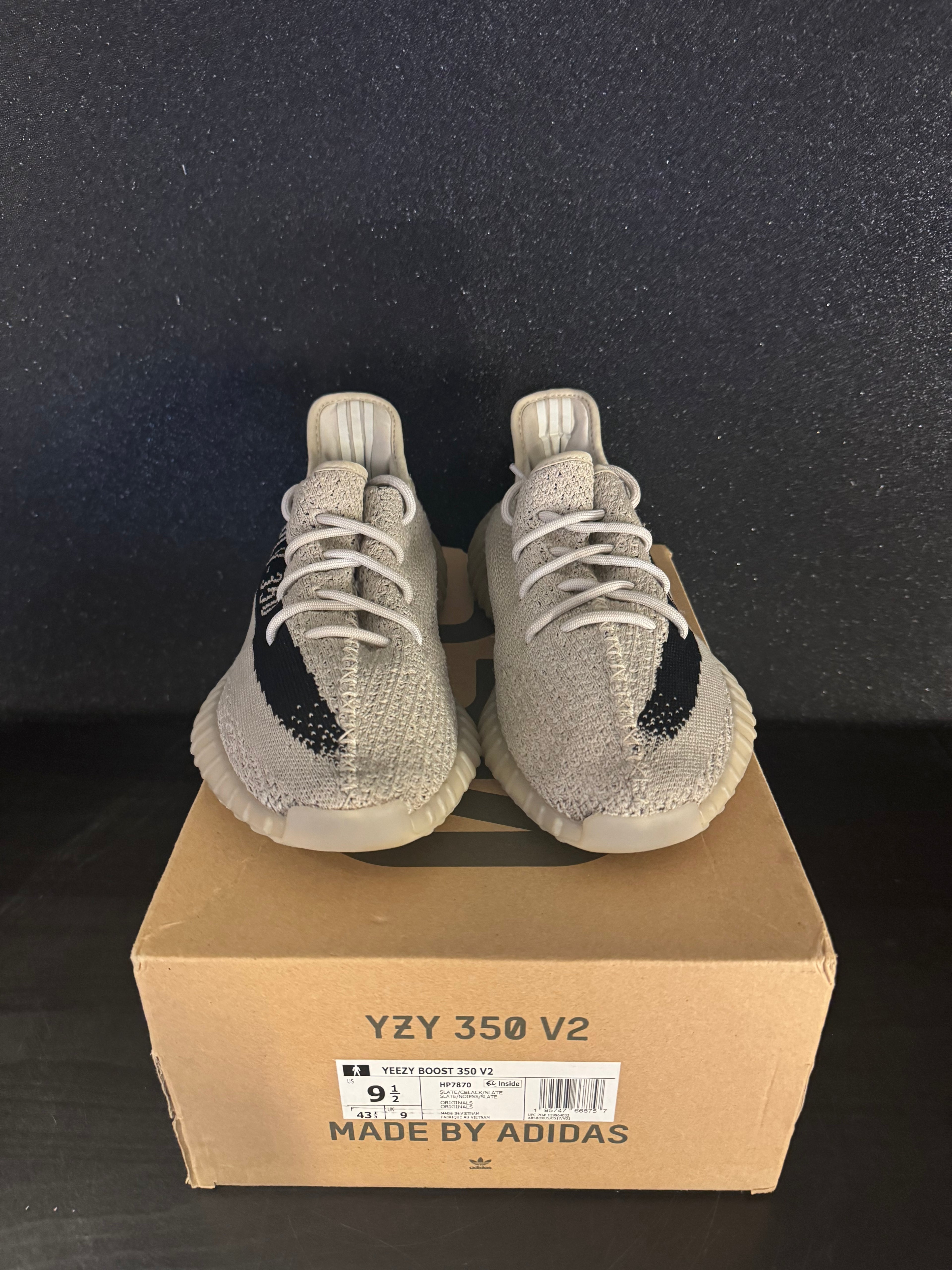 Yeezy 350 V2 'Slate' Size 9.5 Preowned with box