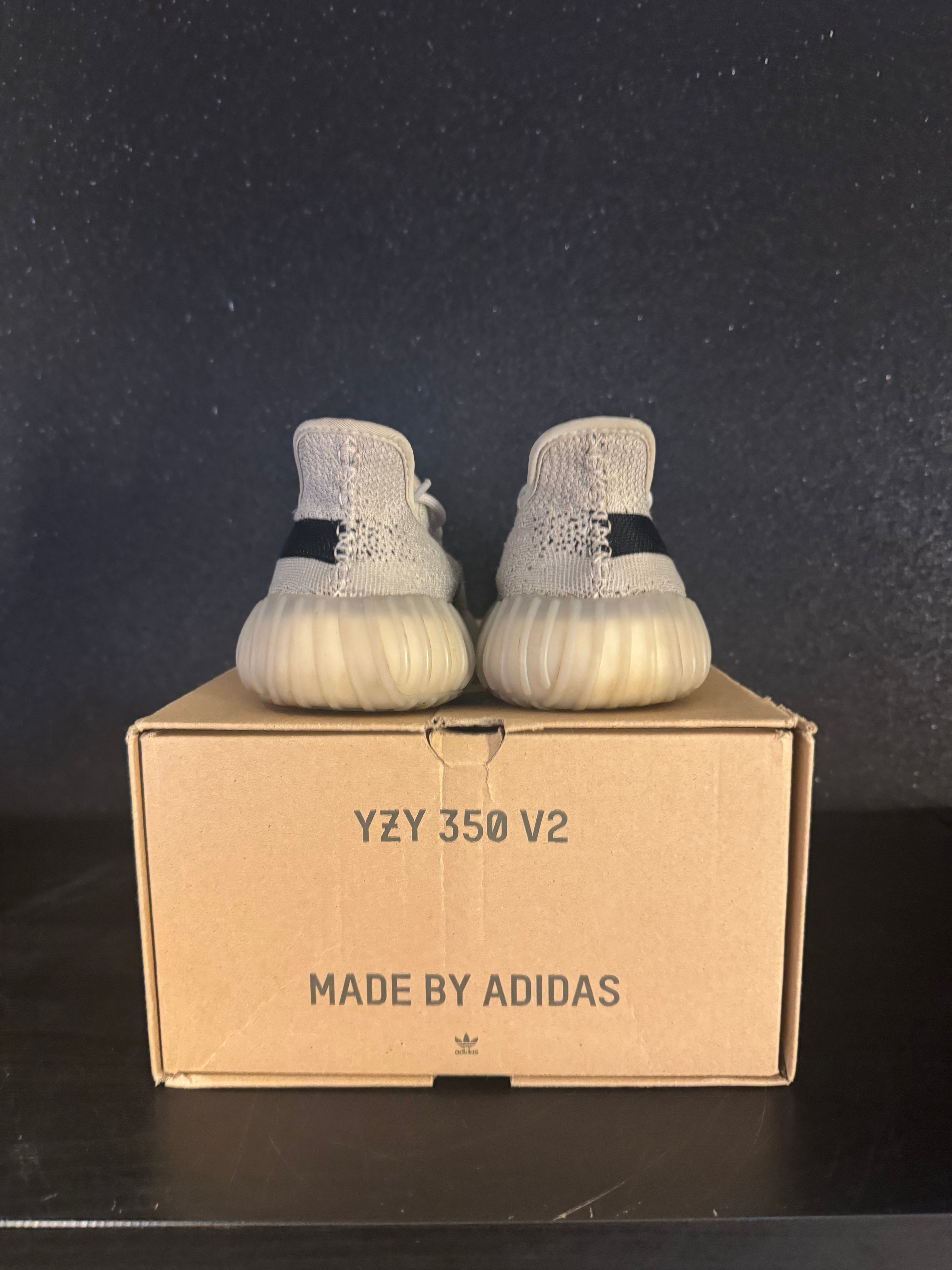 Yeezy 350 V2 'Slate' Size 9.5 Preowned with box