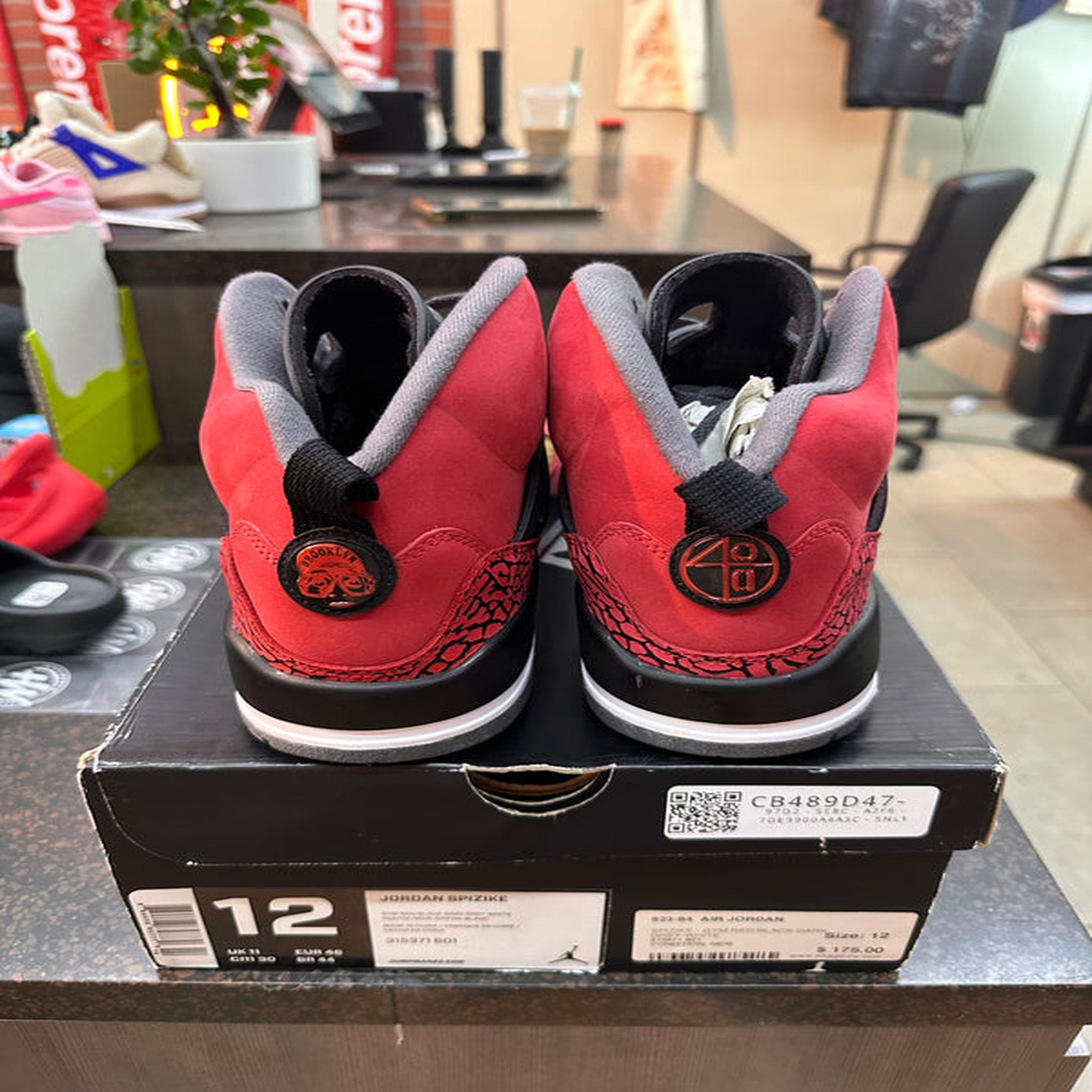 Air Jordan Spizike "Toro Bravo" Preowned