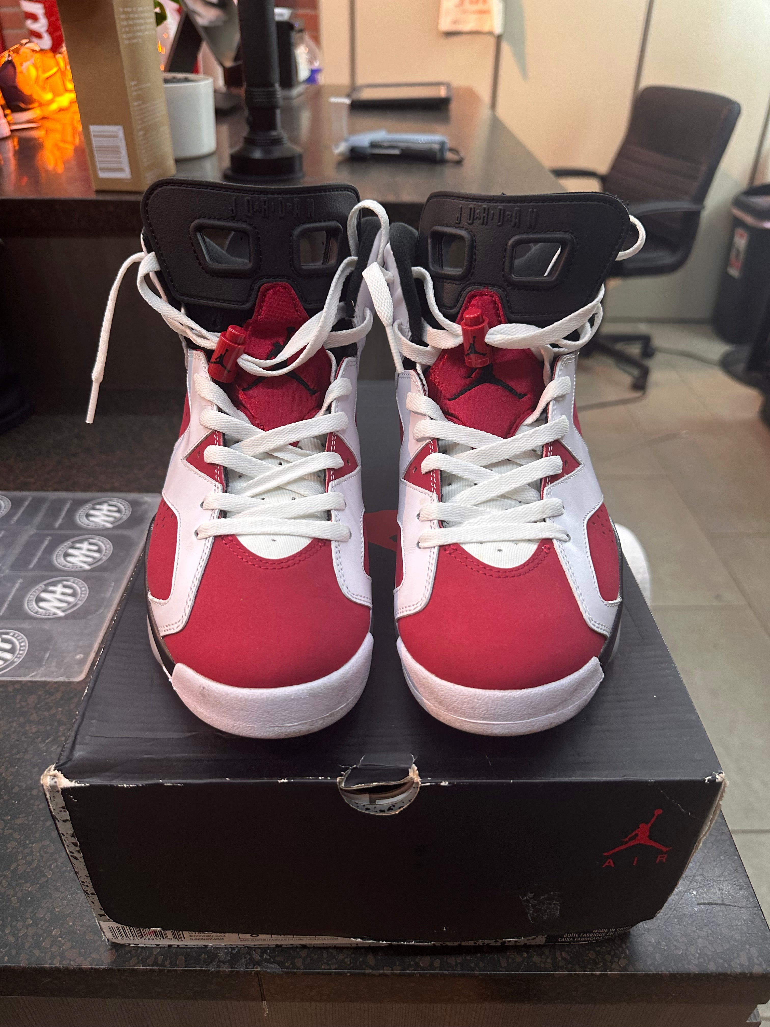 Jordan 6 "Carmine" Preowned