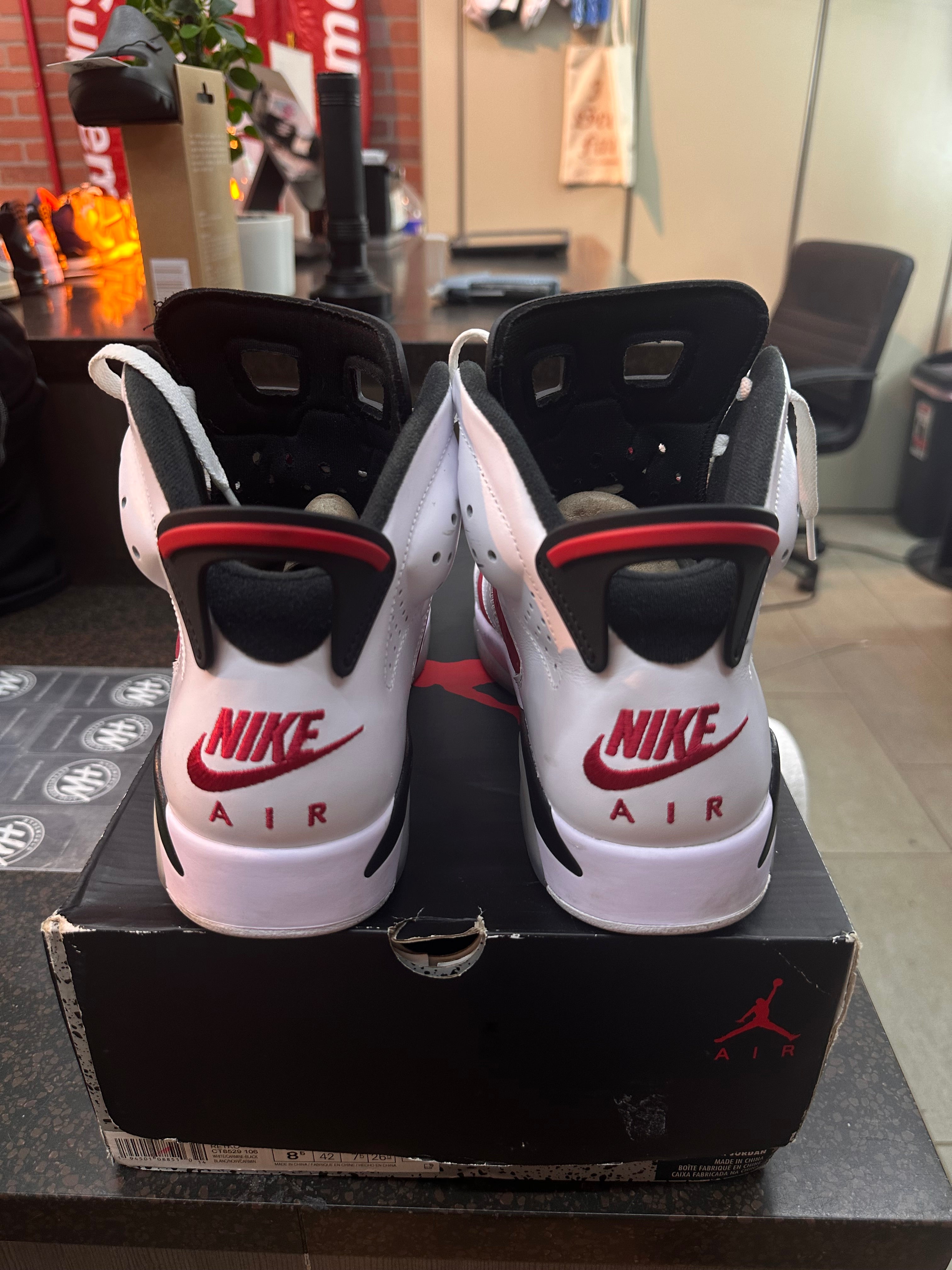Jordan 6 "Carmine" Preowned