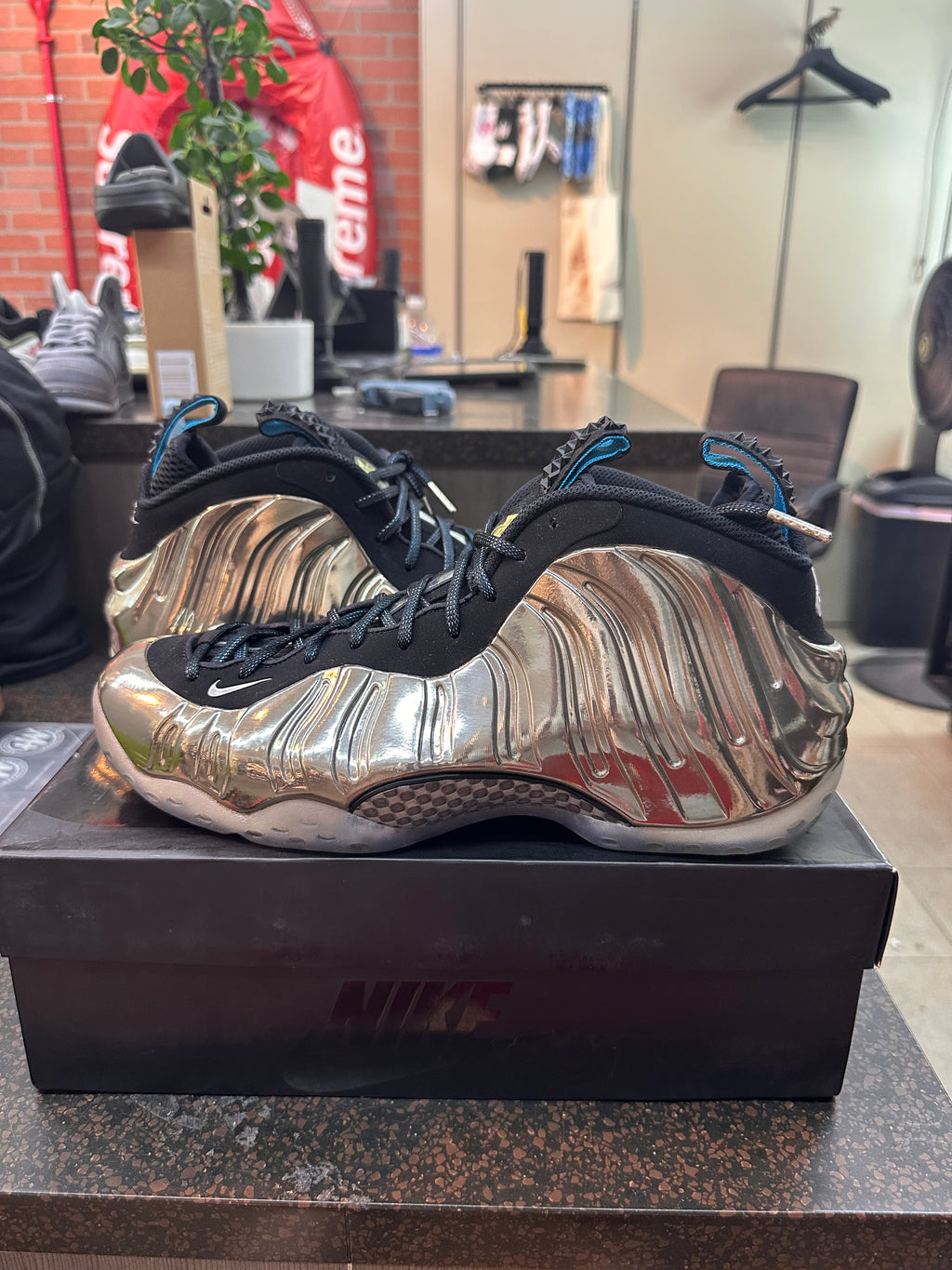 Nike Foamposite "Chromeposite" Preowned