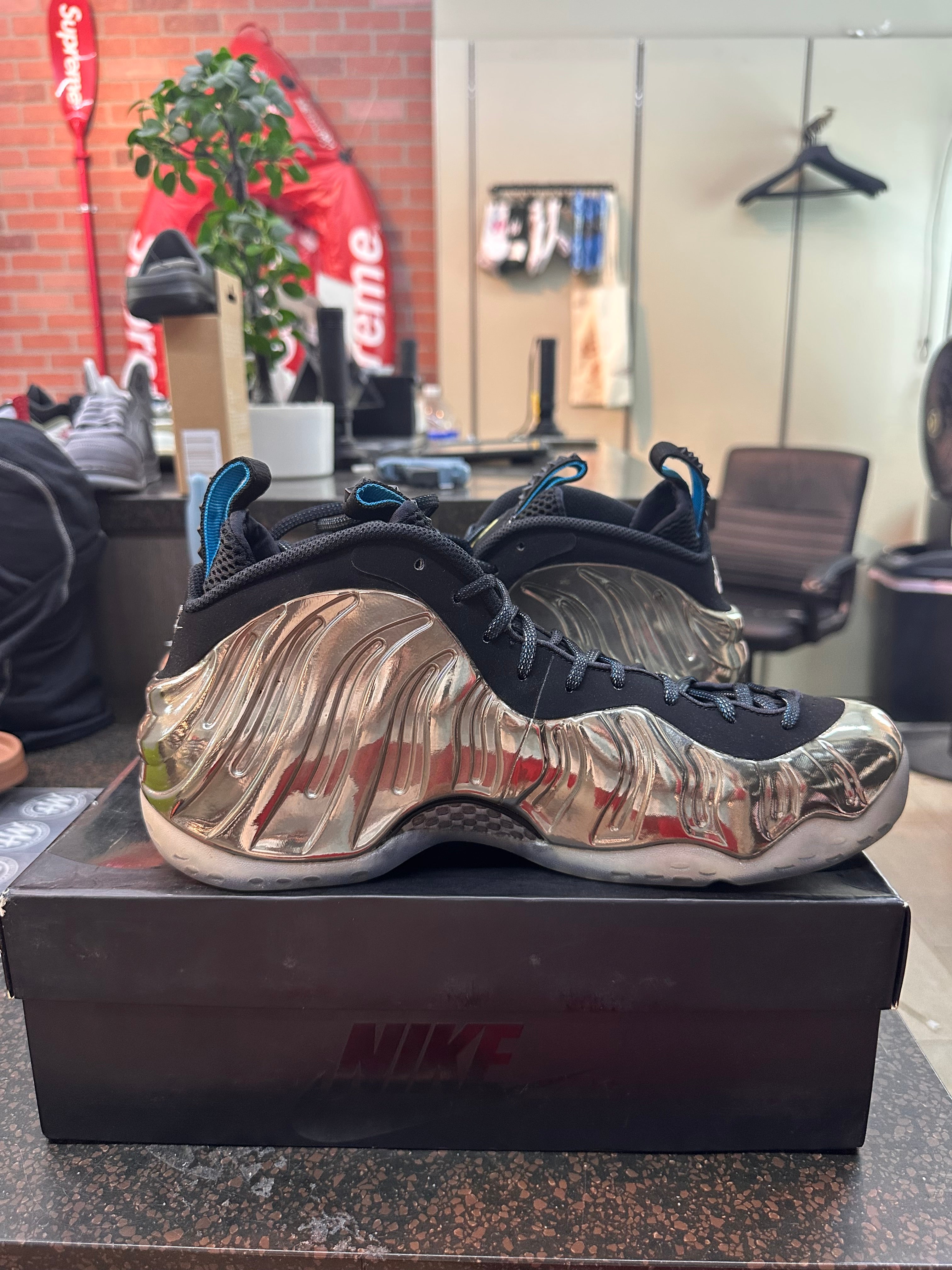 Nike Foamposite "Chromeposite" Preowned