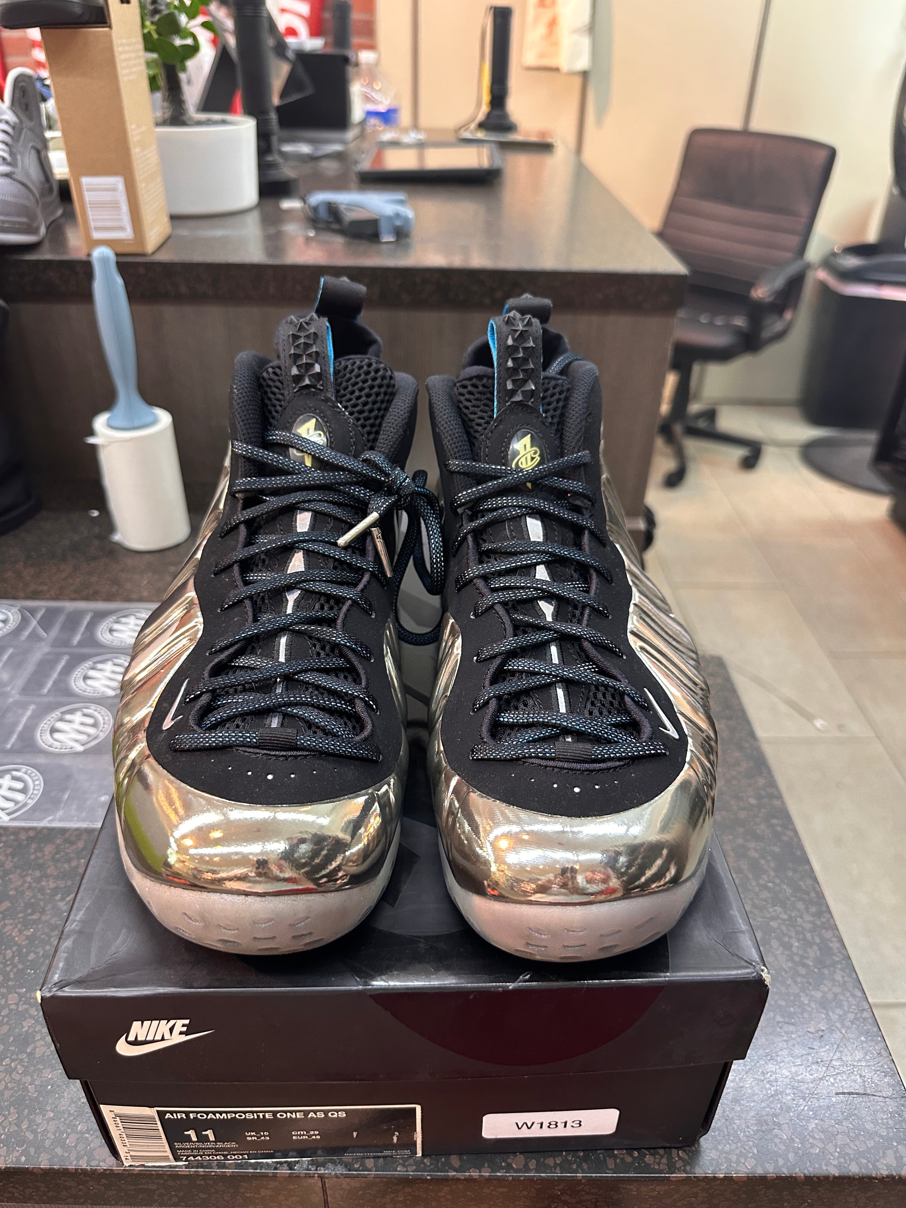 Nike Foamposite "Chromeposite" Preowned