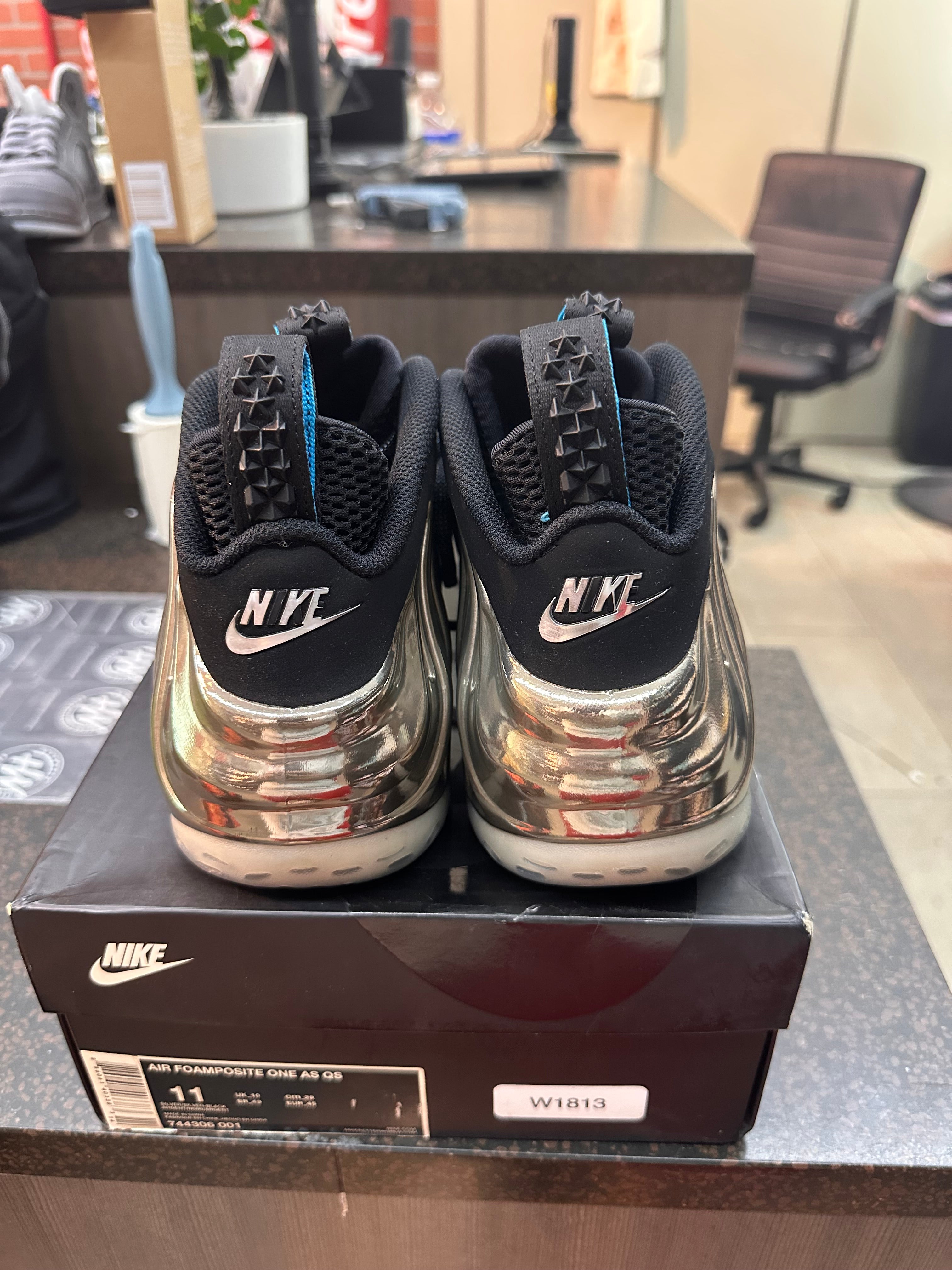 Nike Foamposite "Chromeposite" Preowned