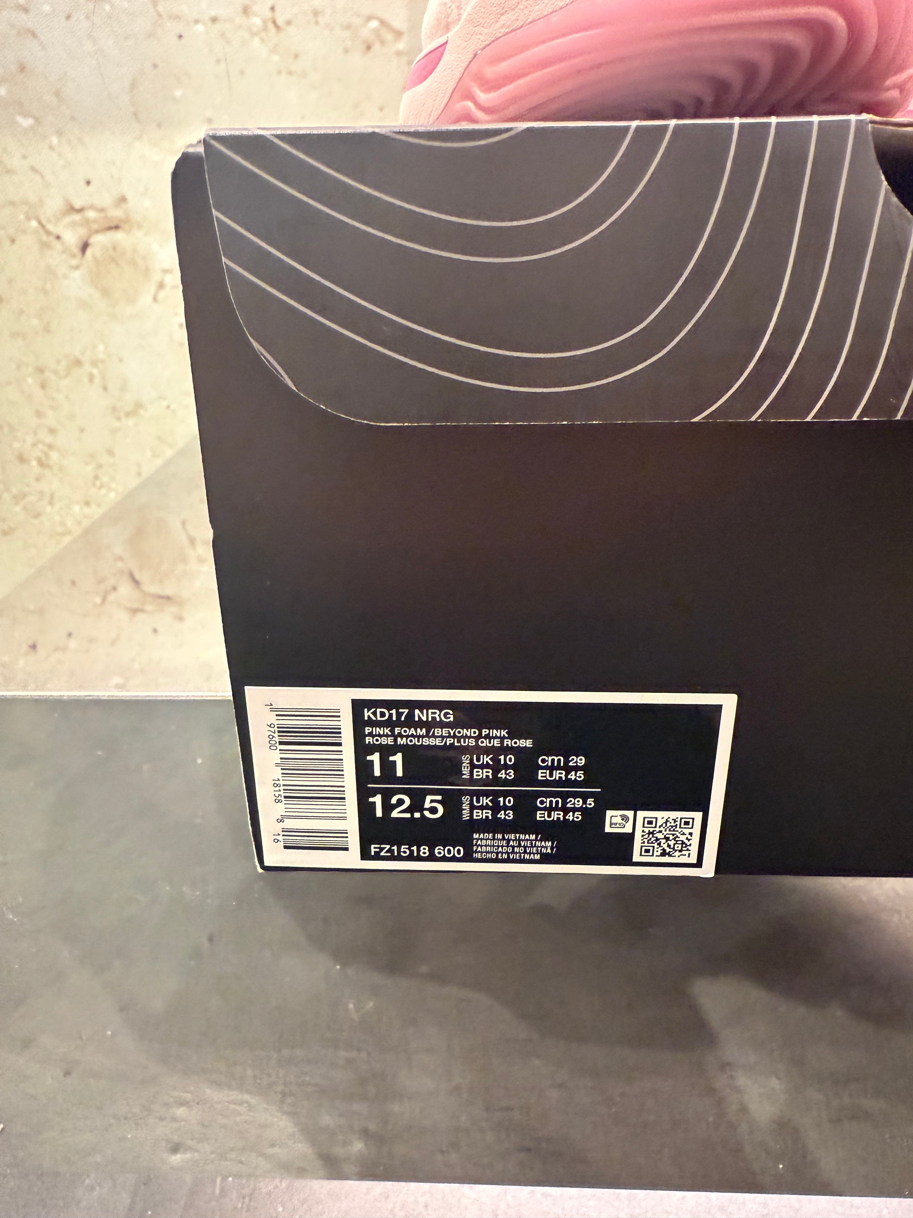 Nike KD 17 NRG "Aunt Pearl" Size 11 Tried On