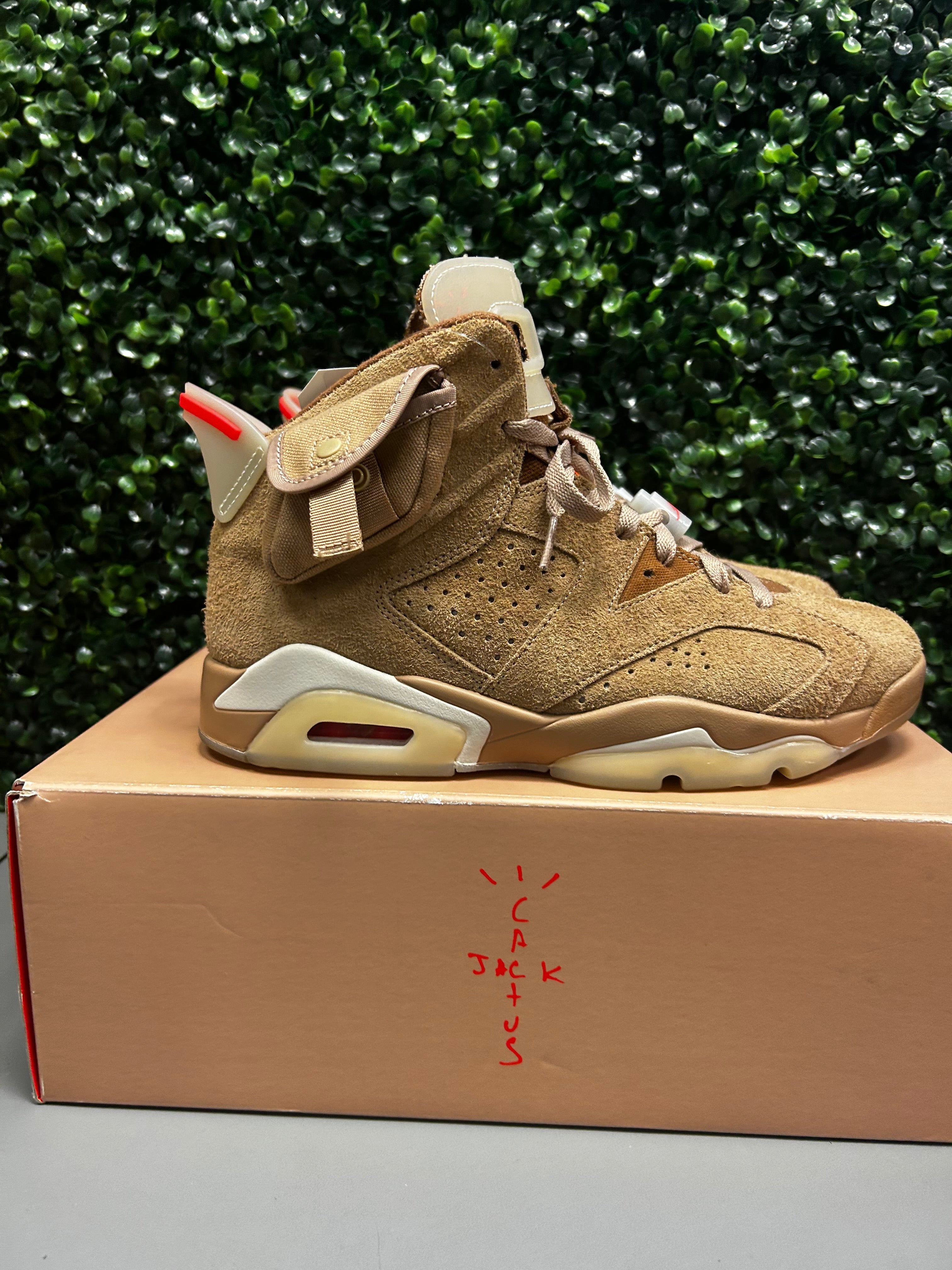 Jordan 6 Travis Scott Khaki Size 9 Preowned