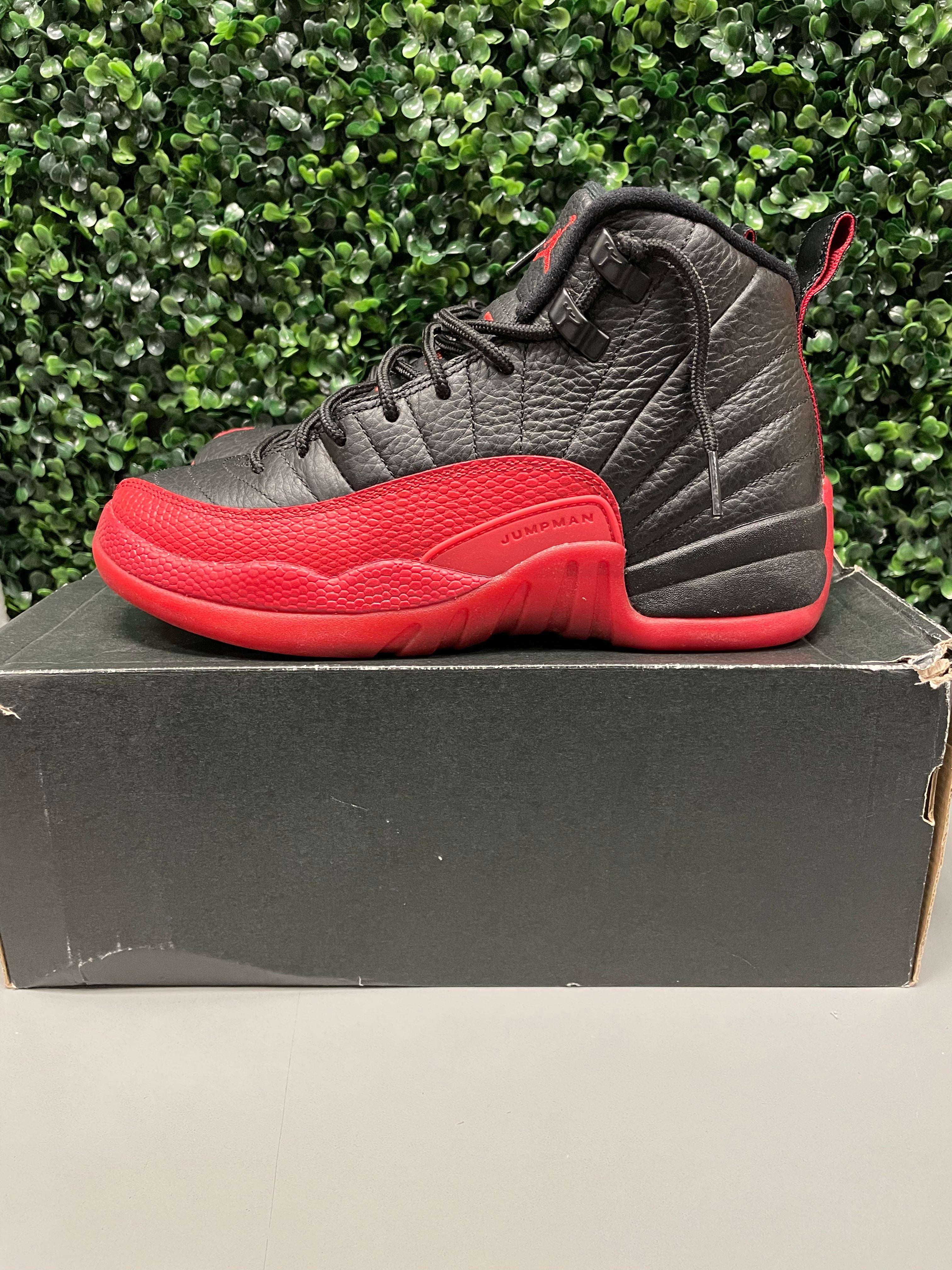 Jordan 12 Retro “Flu Game” (2016) (GS) Size 5Y Preowned