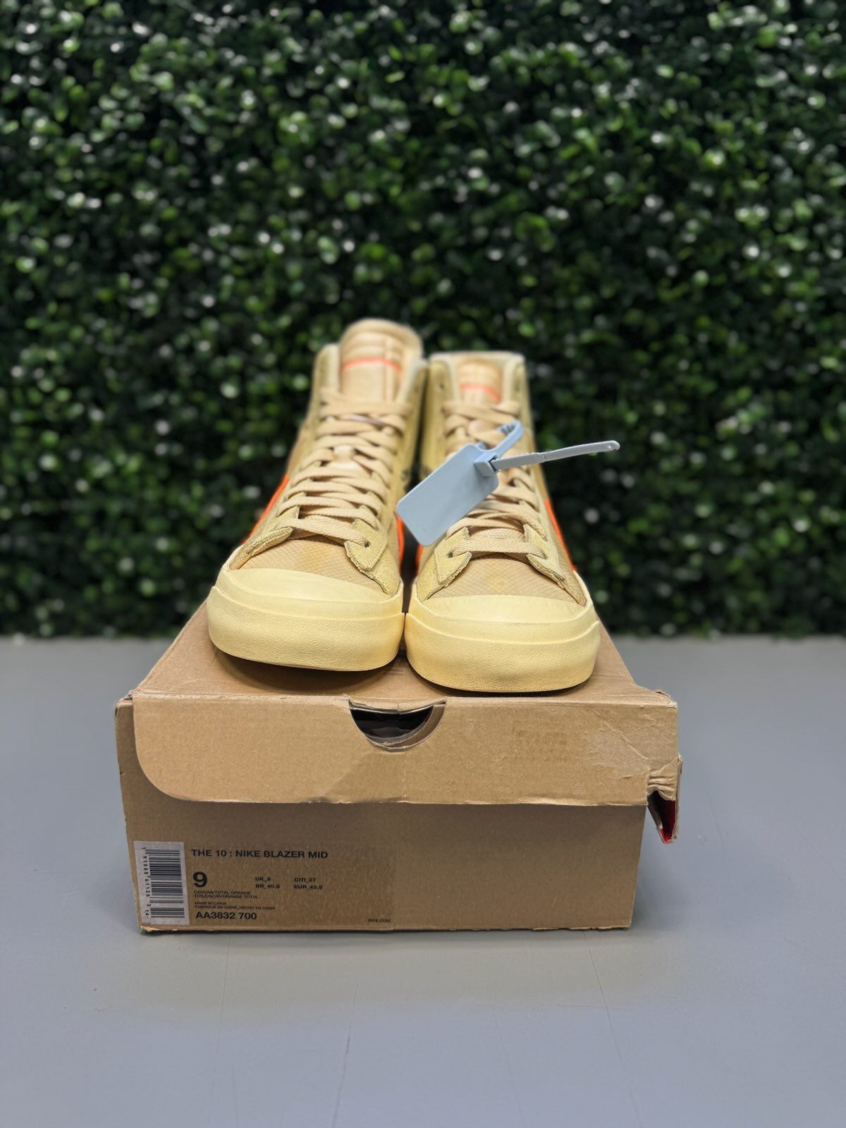 Nike Blazer Mid Off-White "All Hallow's Eve" Size 9 Preowned
