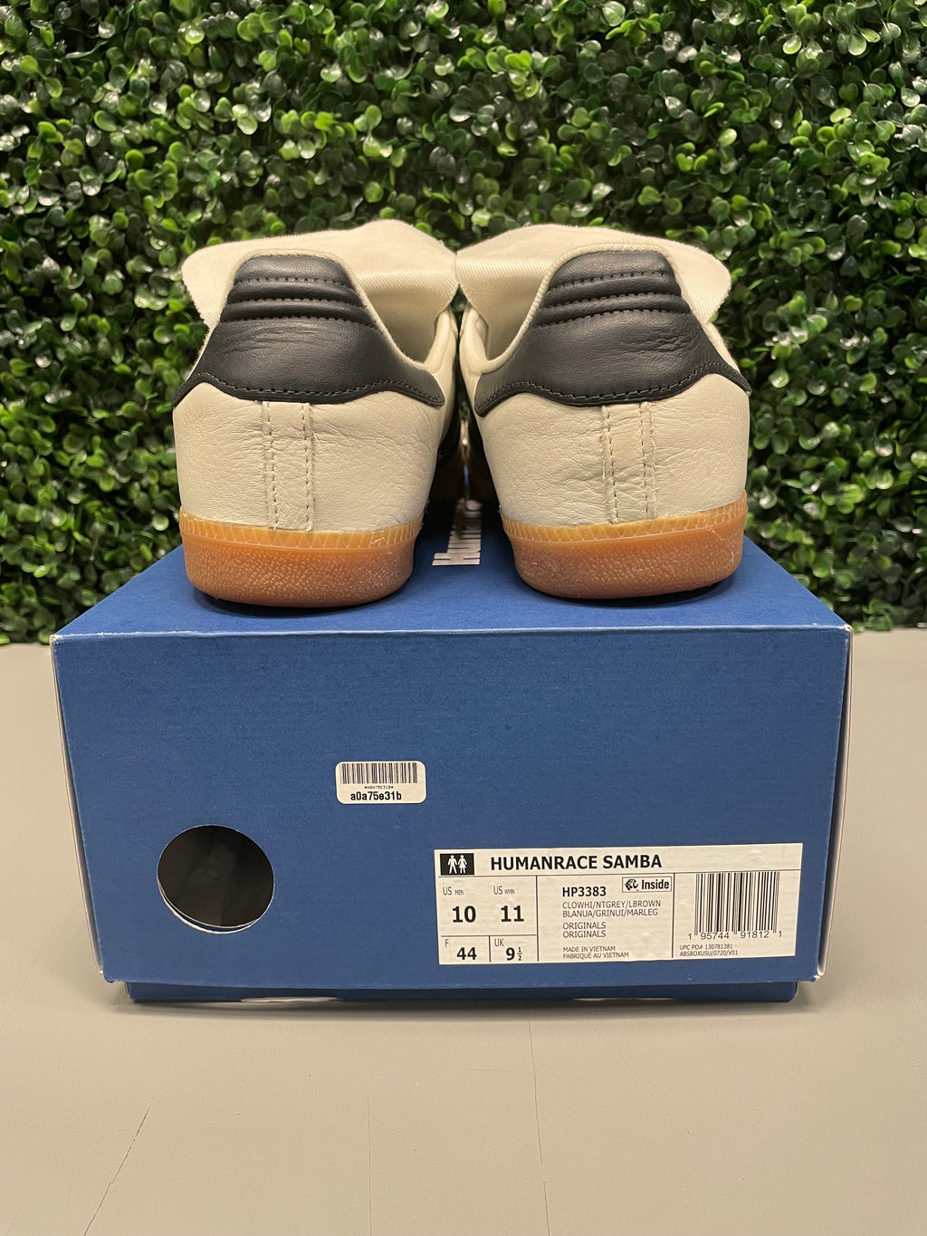 Adidas Samba Pharrell Humanrace "White Night Grey" Size 10 Preowned