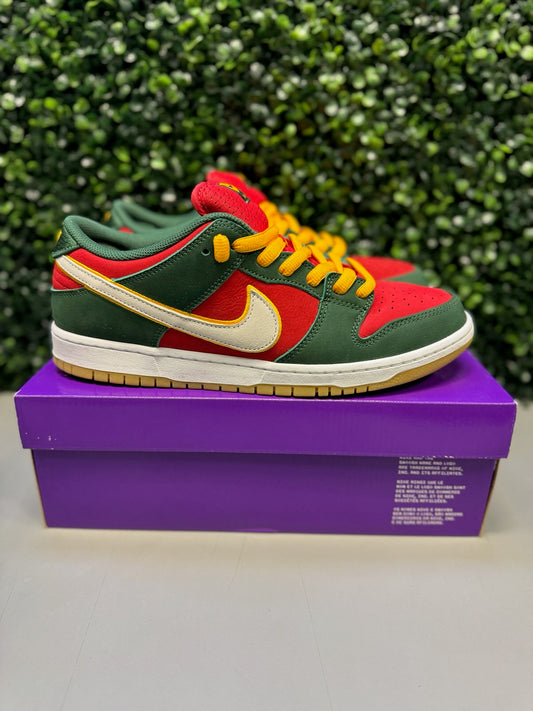 Nike SB Dunk Low "Seattle Supersonics" Size 12 Preonwed
