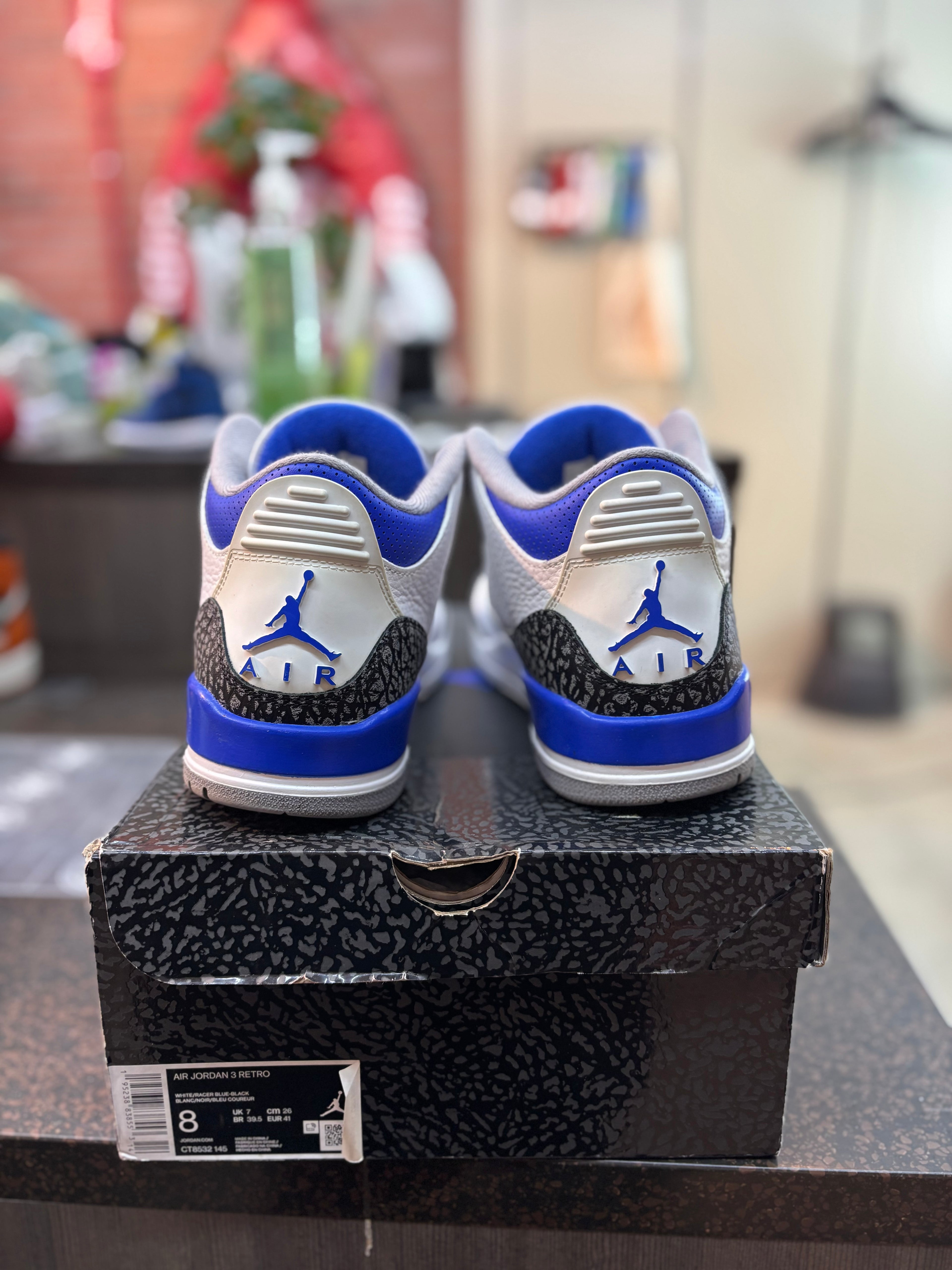 Jordan 3 "Racer Blue" Size 8 Pre Owned