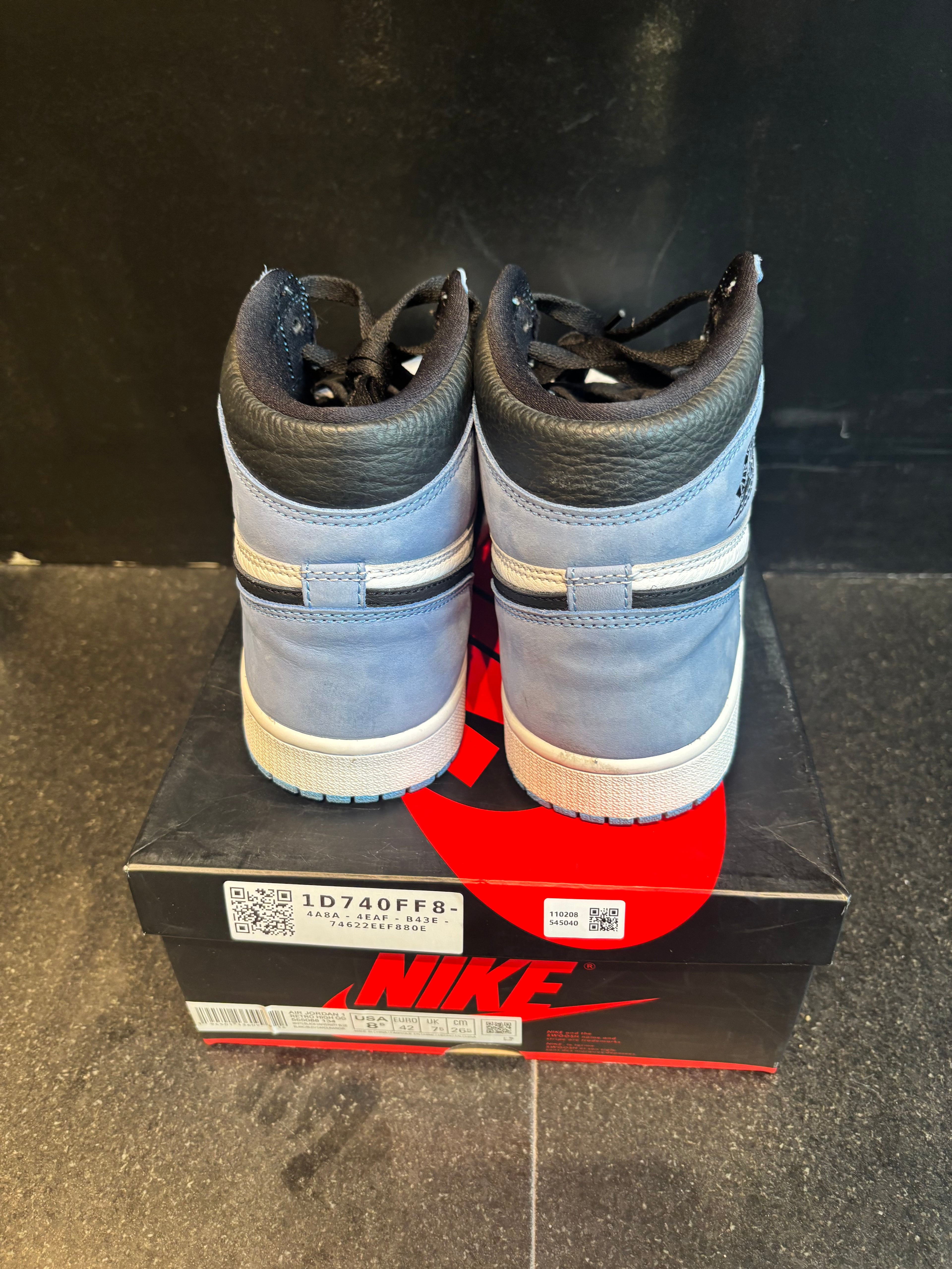 Jordan 1 High "University Blue" Preowned Size 8.5 with box
