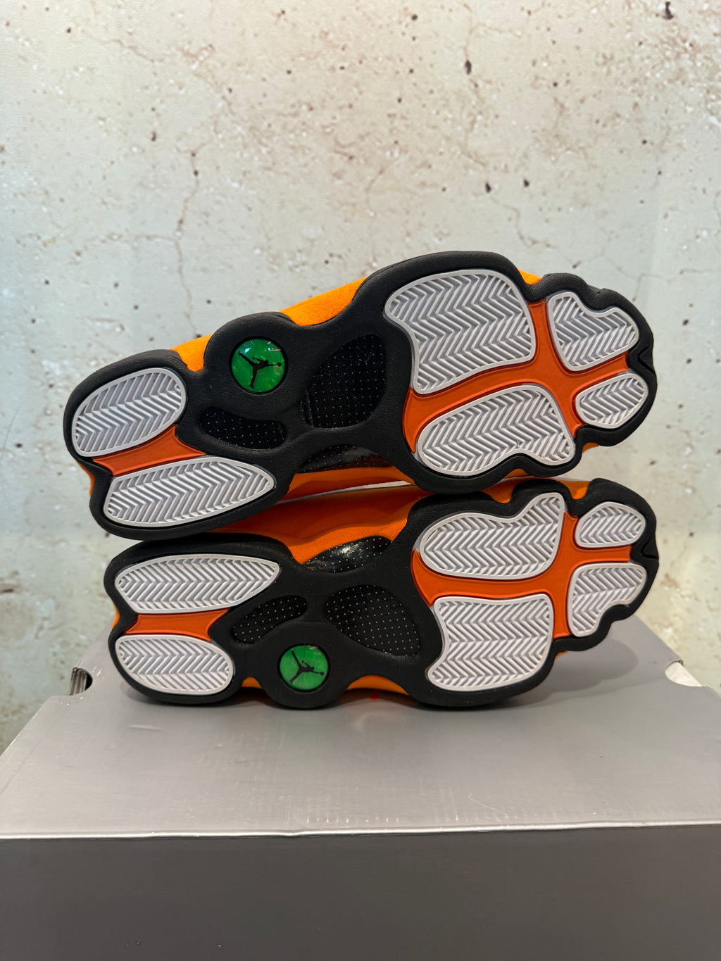 Jordan 13 "Starfish" Size 10.5 Preowned