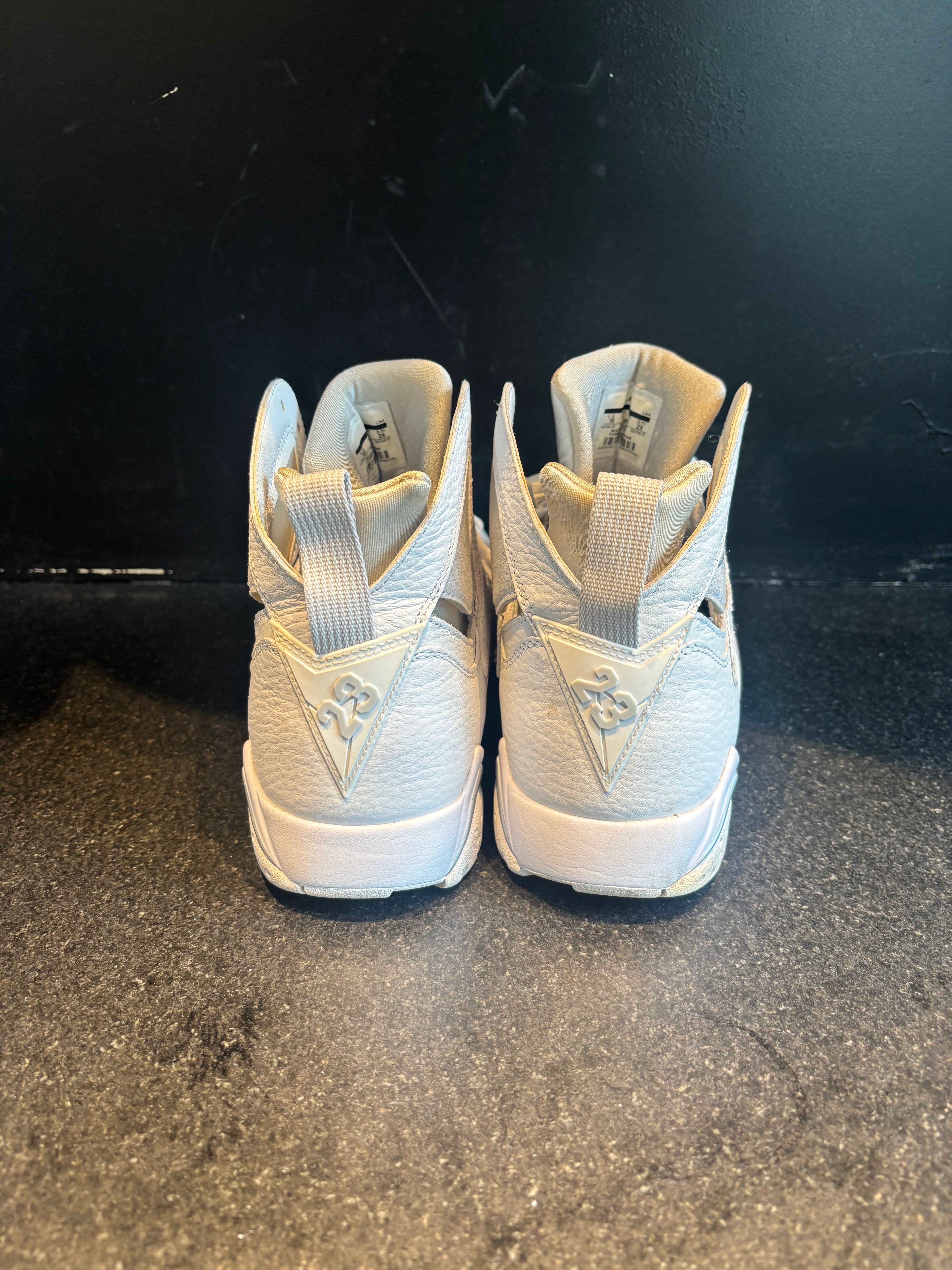 Jordan 7 "Pure Platinum" Size 10 Preowned no box
