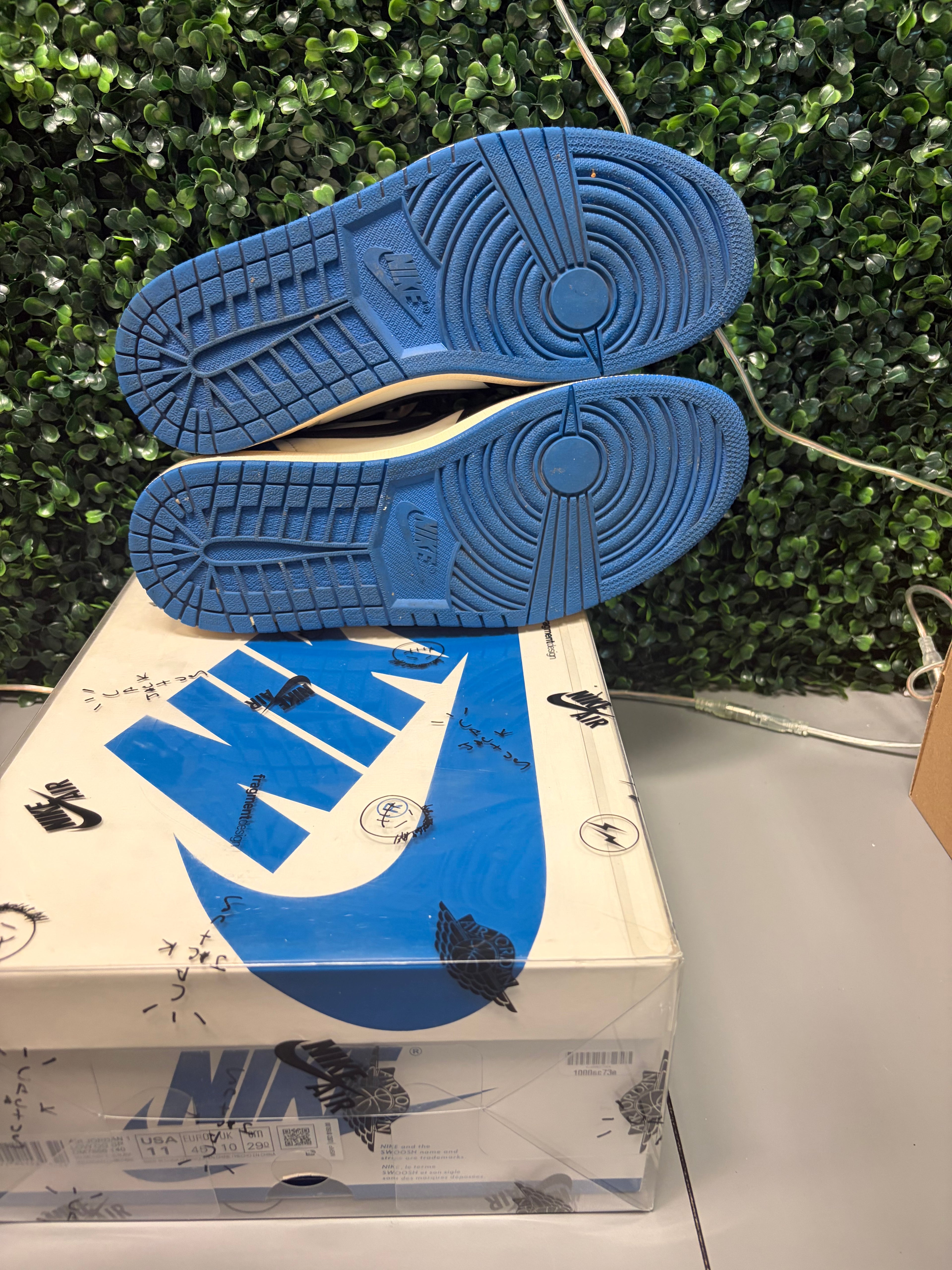 Jordan 1 x Travis Scott "Fragment" Size 11 Preowned