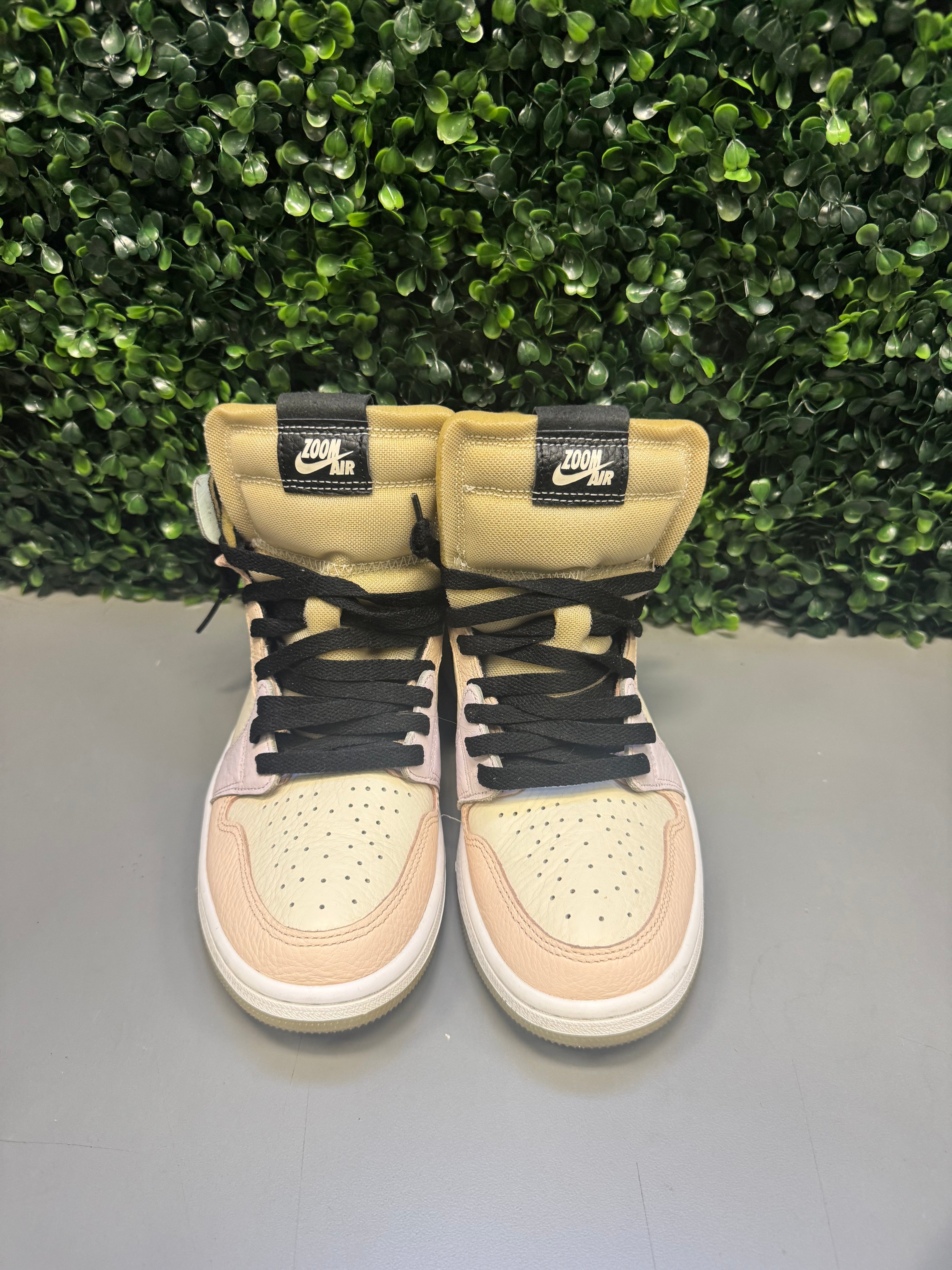 Jordan 1 High CMFT "Easter" Size 6.5Y Preowned