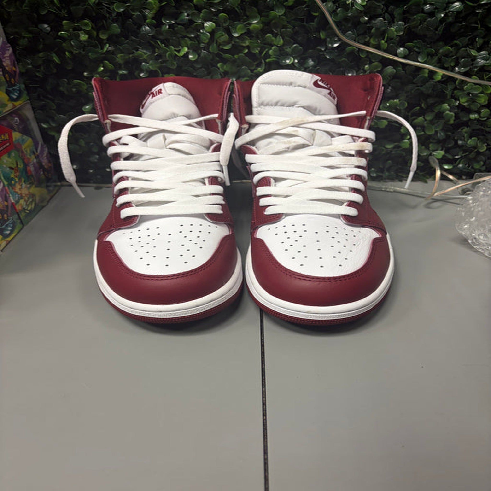 Jordan 1 Retro High OG "Artisanal Team Red" Size 12 Preowned