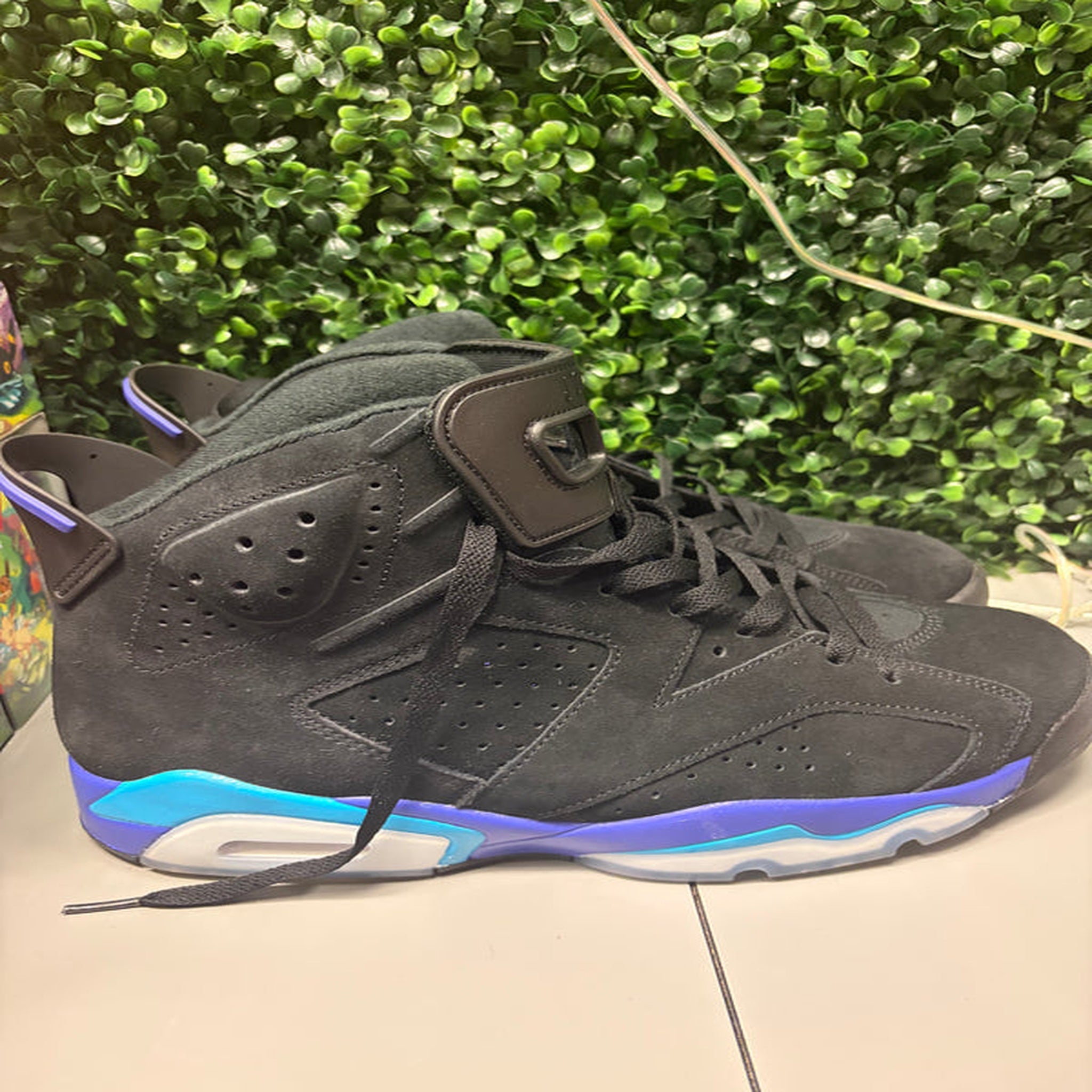Jordan 6 "Aqua" Size 12 Preowned