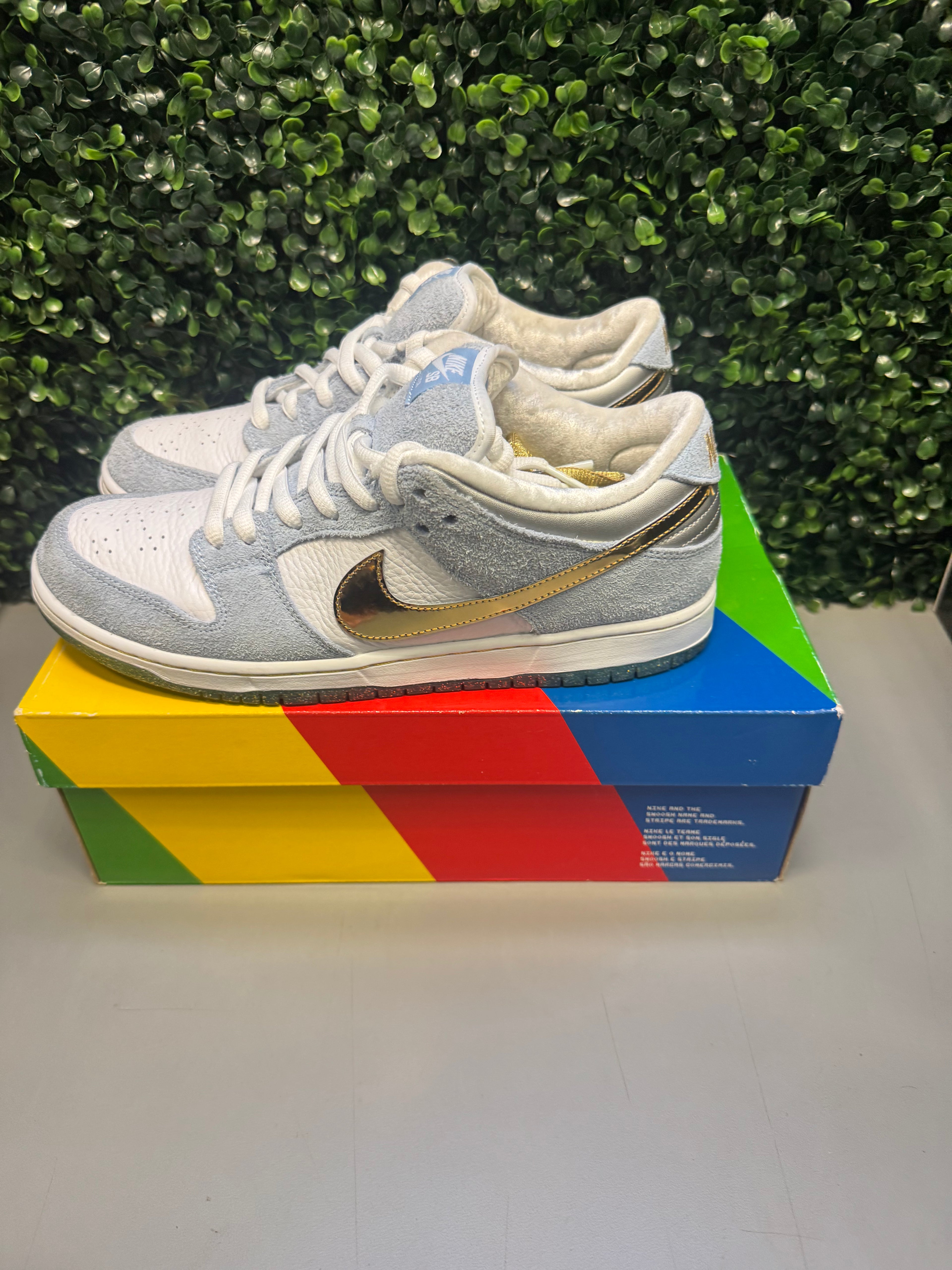 Nike SB Dunk Low "Sean Cliver" Size 10.5 Preowned