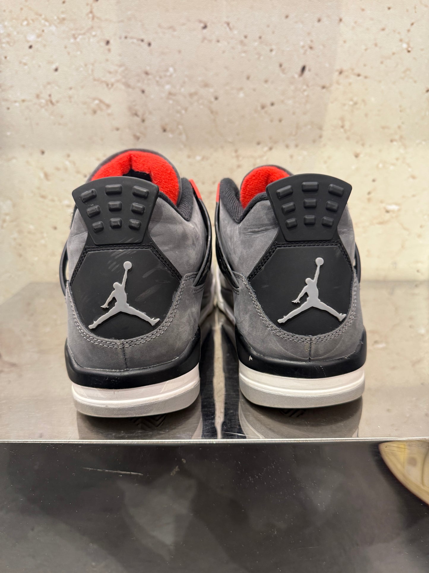 Jordan 4 "Infrared" Size 10 Preowned